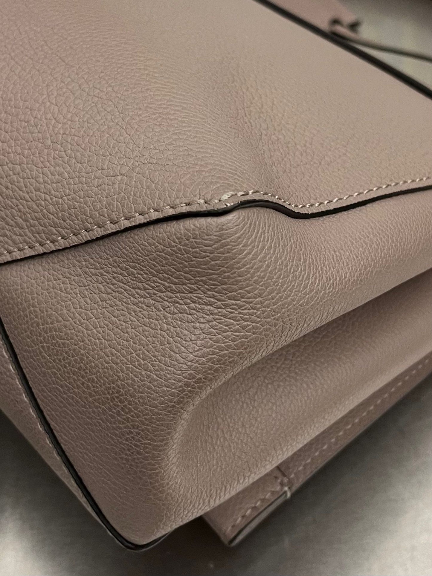 Louis Vuitton Lockme II
