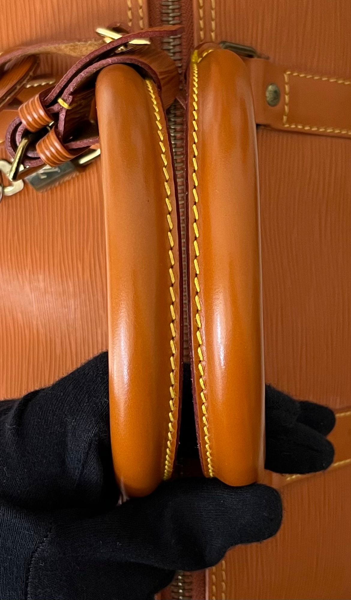 Louis Vuitton Keepall 55 Epi Leder