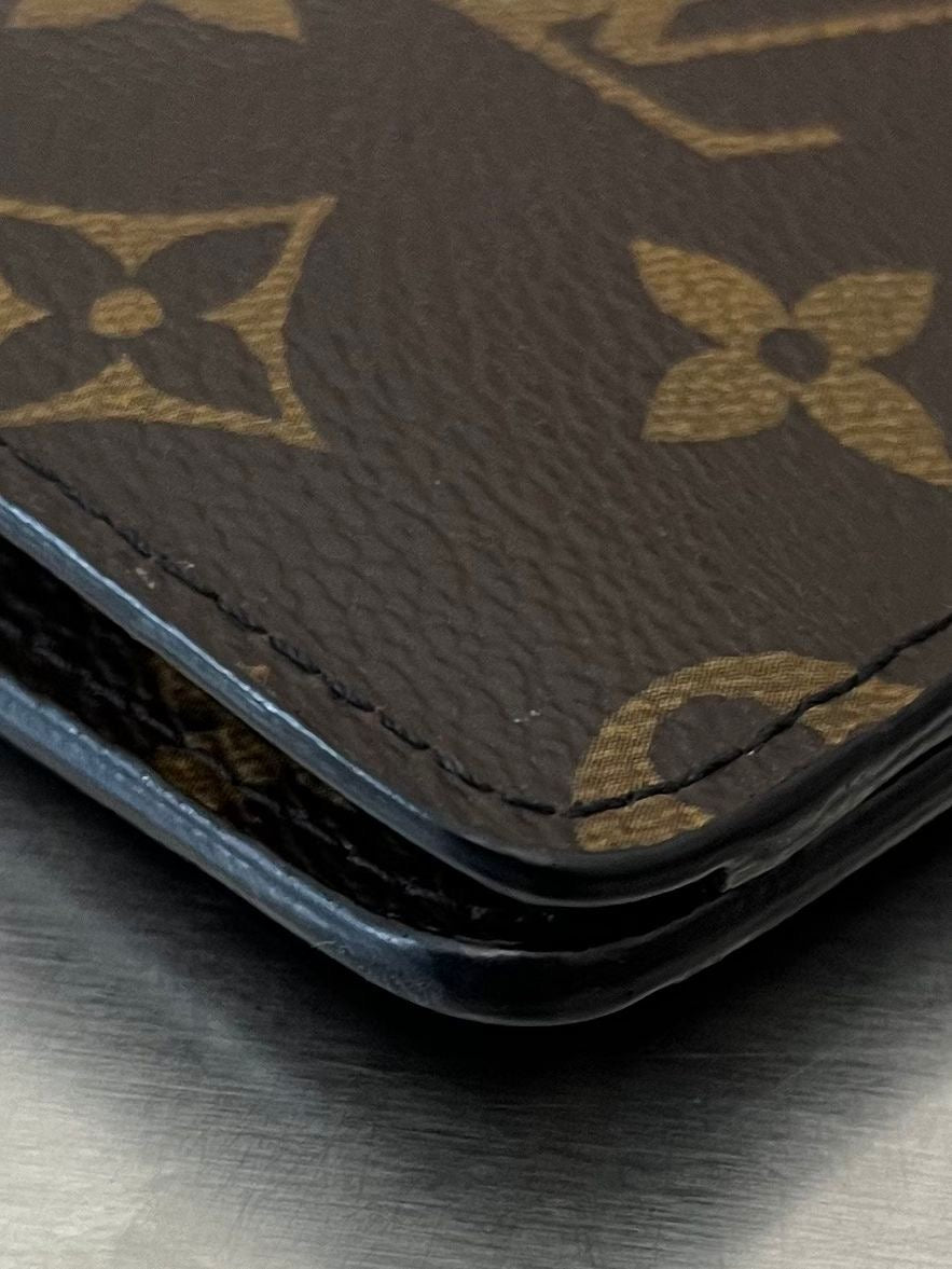 Louis Vuitton Brazza Macassar