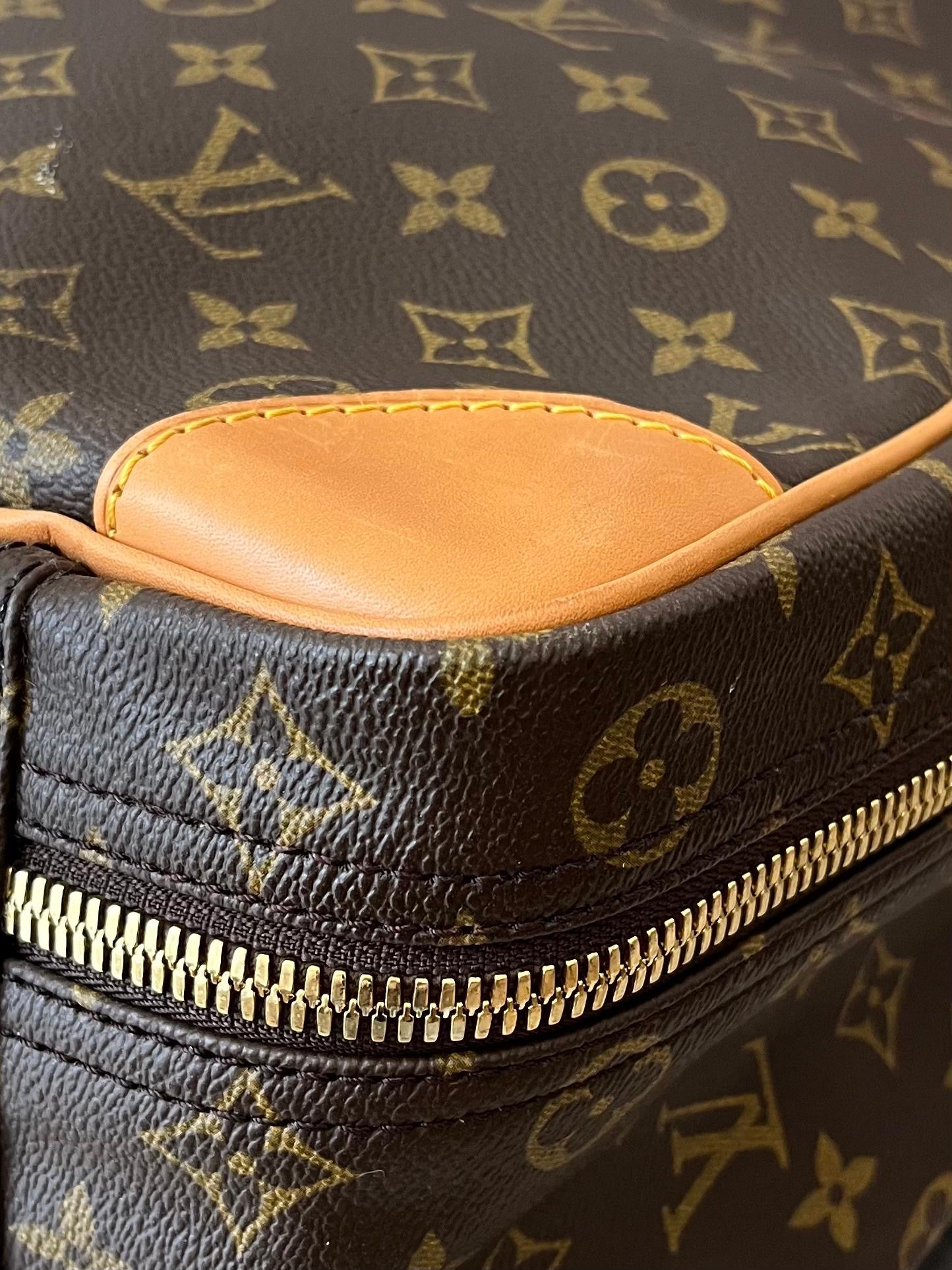 Louis Vuitton Sirius 50