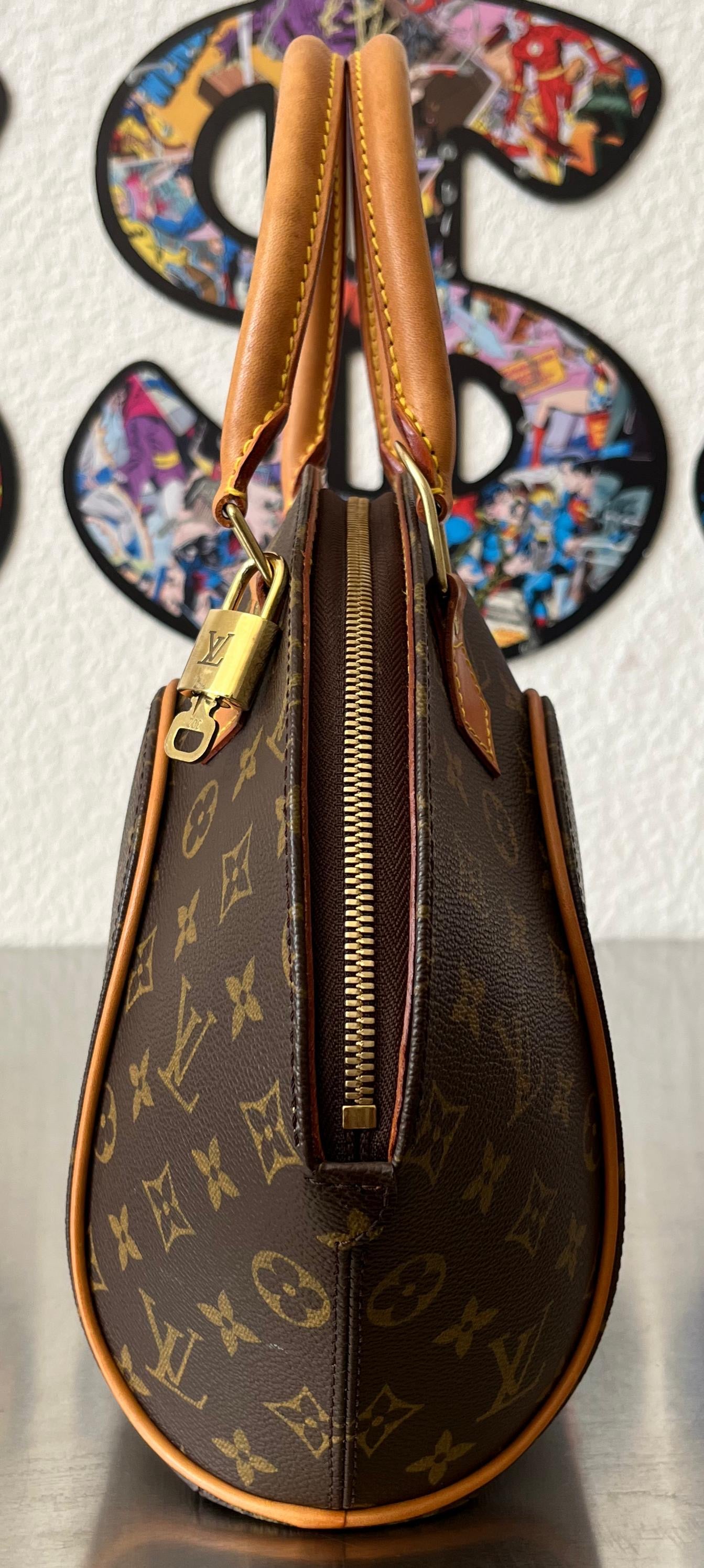 Louis Vuitton Ellipse PM