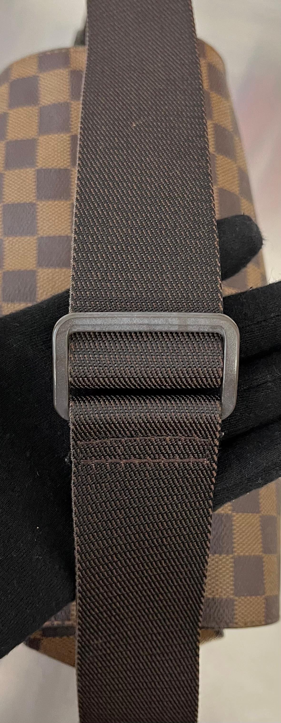 Louis Vuitton Naviglio Messenger