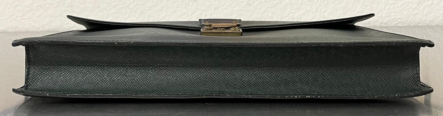 Louis Vuitton Serviette Kourad