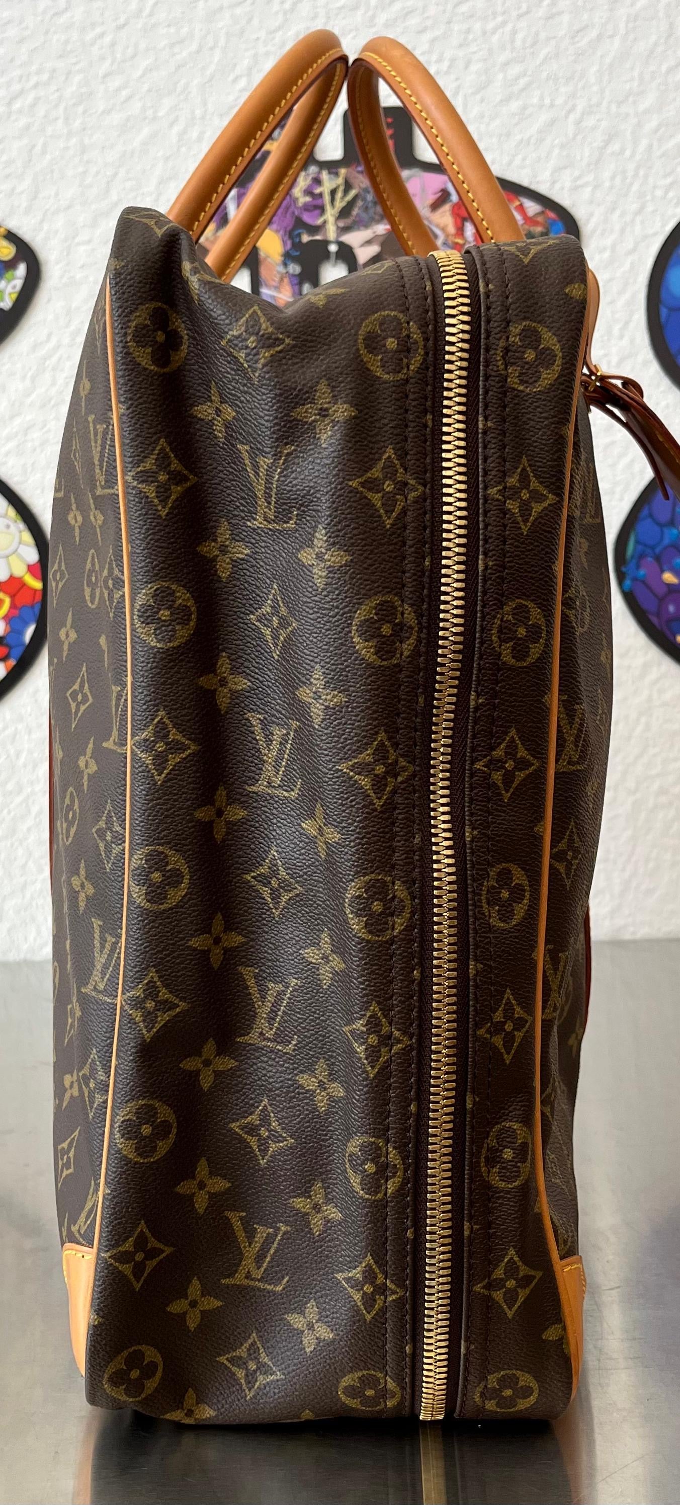 Louis Vuitton Sirius 50