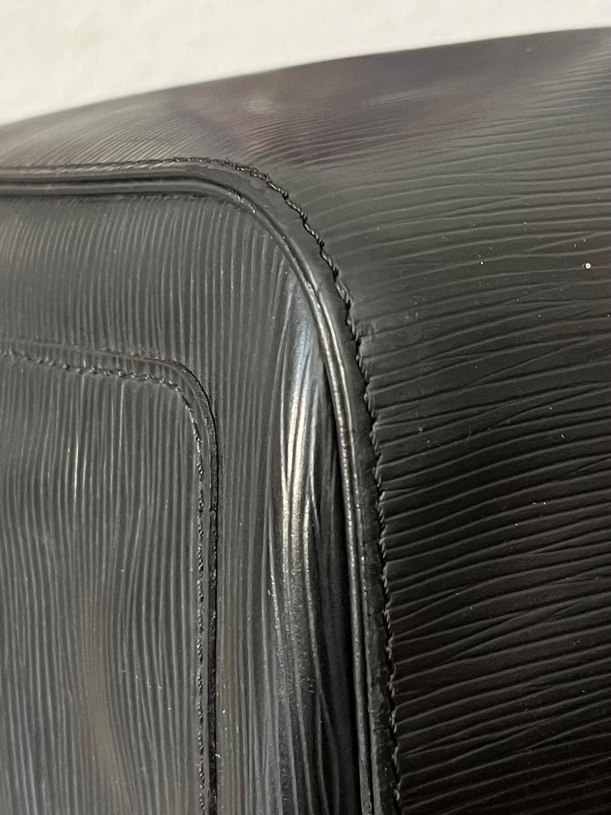 Louis Vuitton Keepall 45 Epi Leder