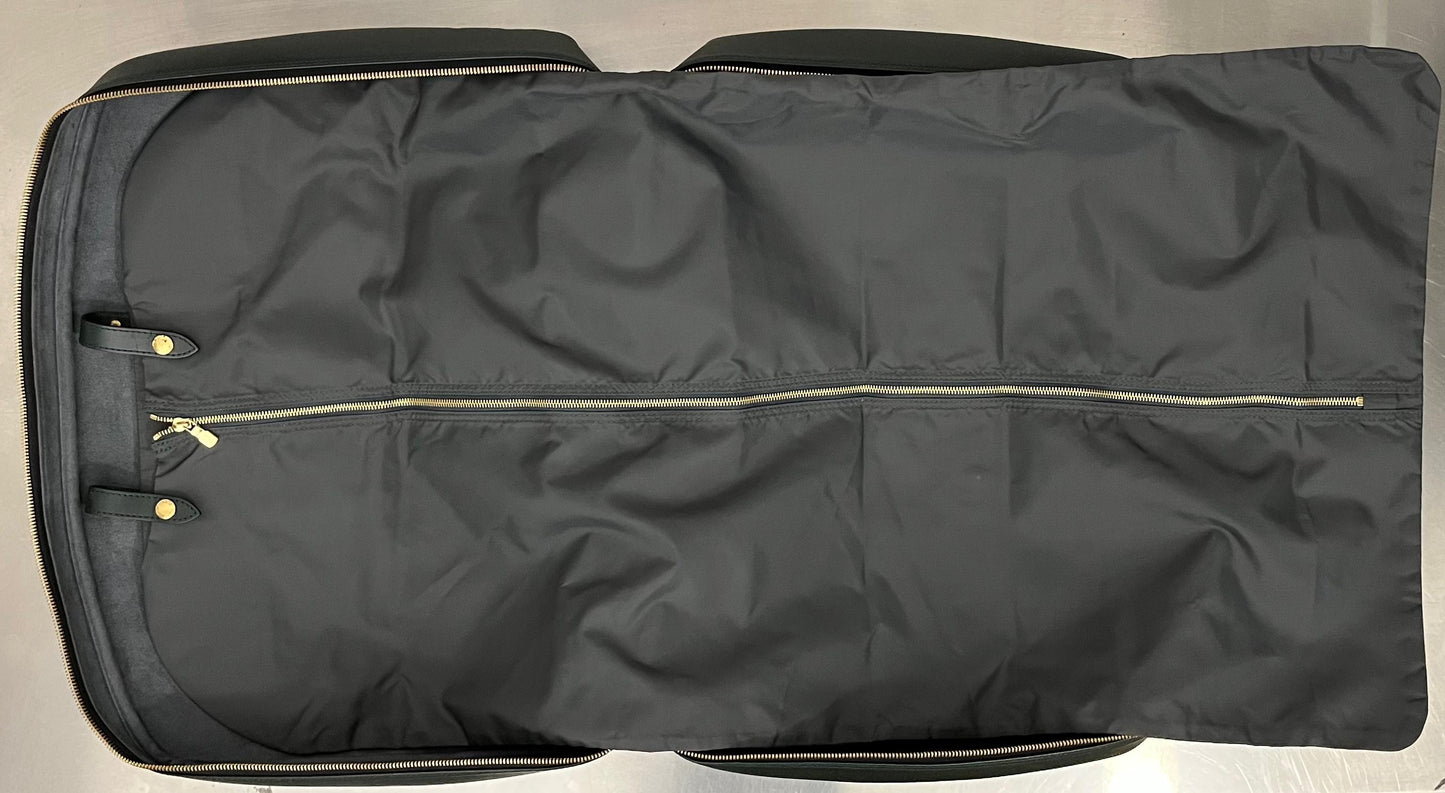 Louis Vuitton Helanga Taiga