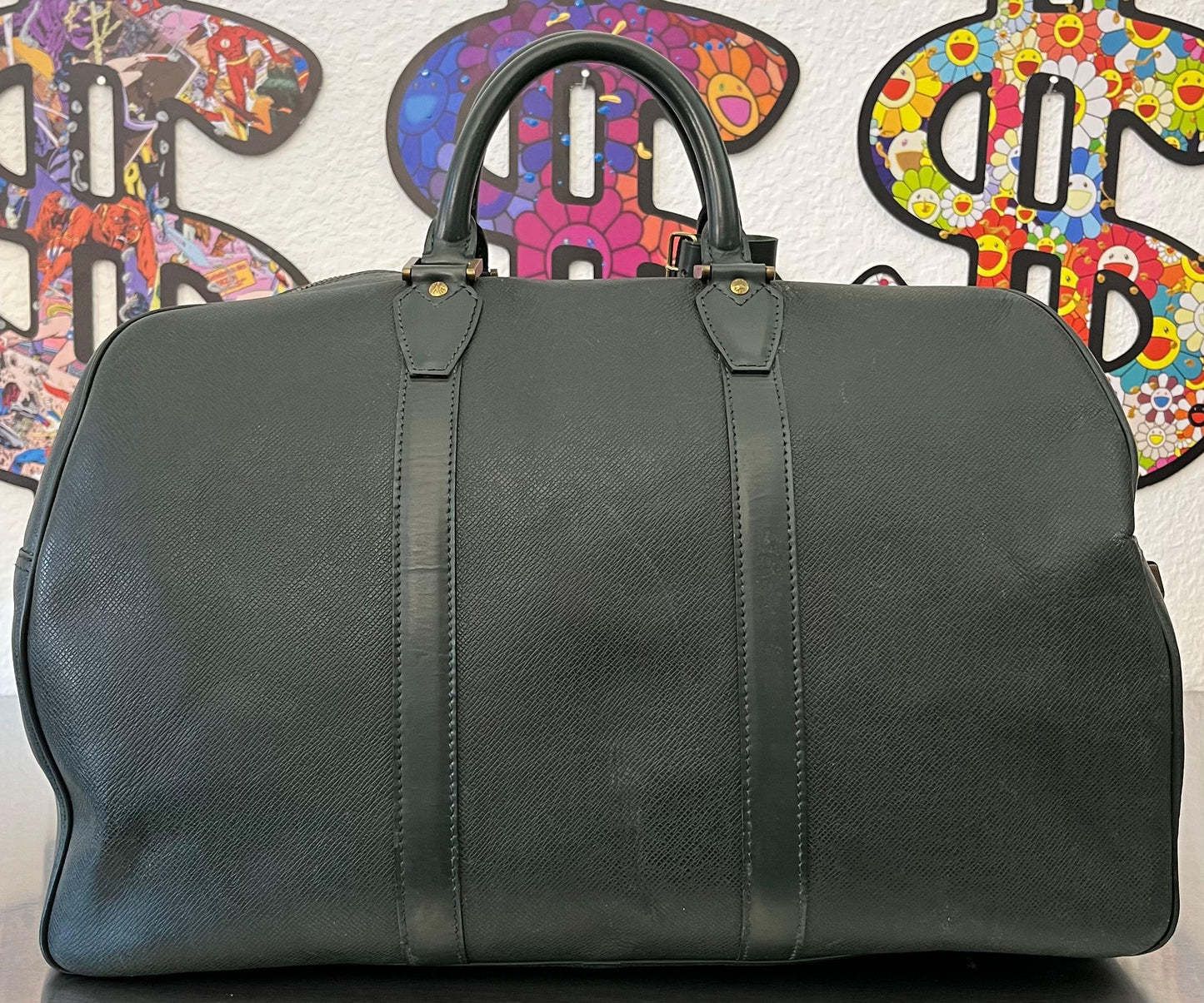 Louis Vuitton Kendall PM Taiga