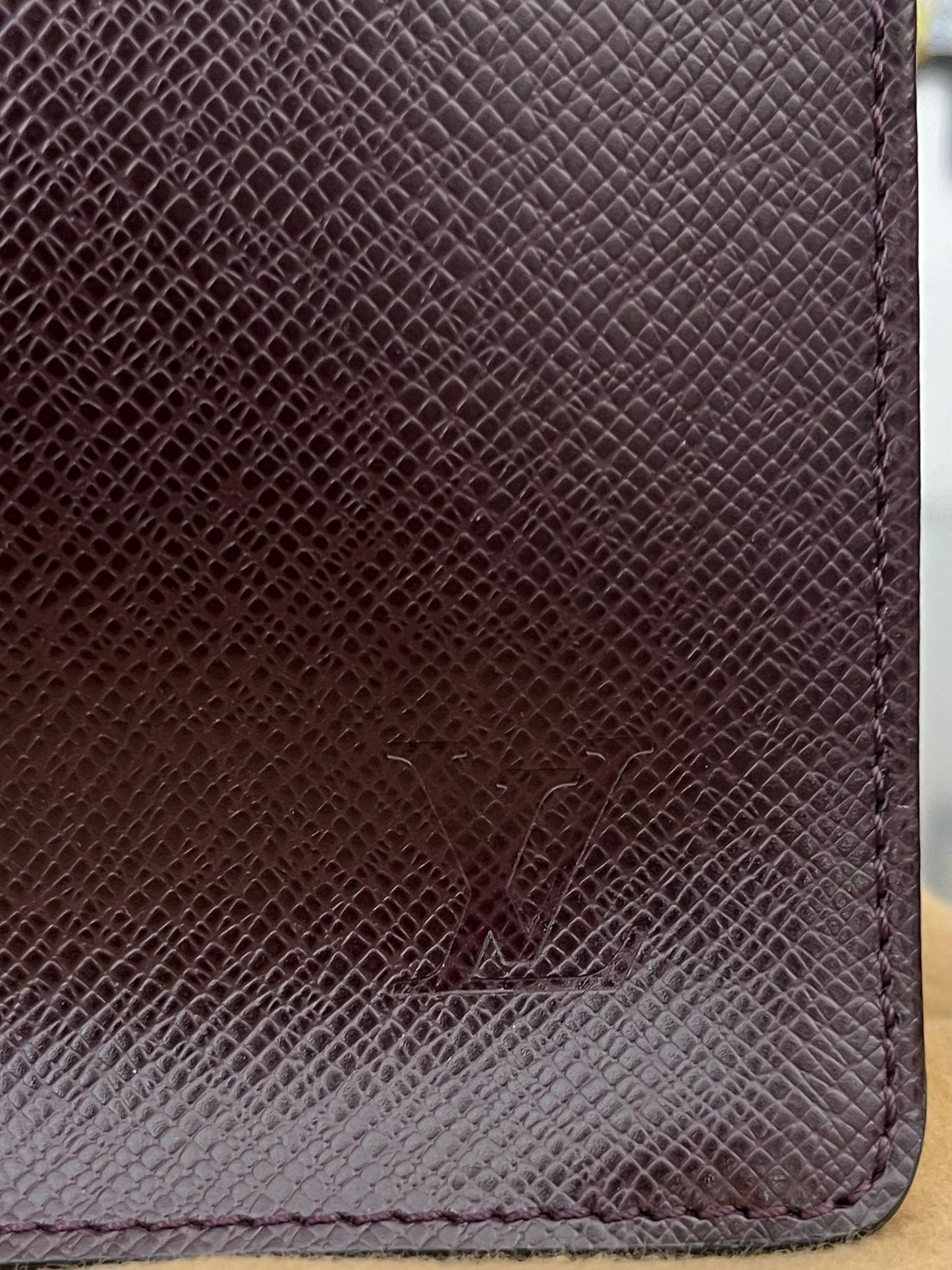 Louis Vuitton Angara Taiga
