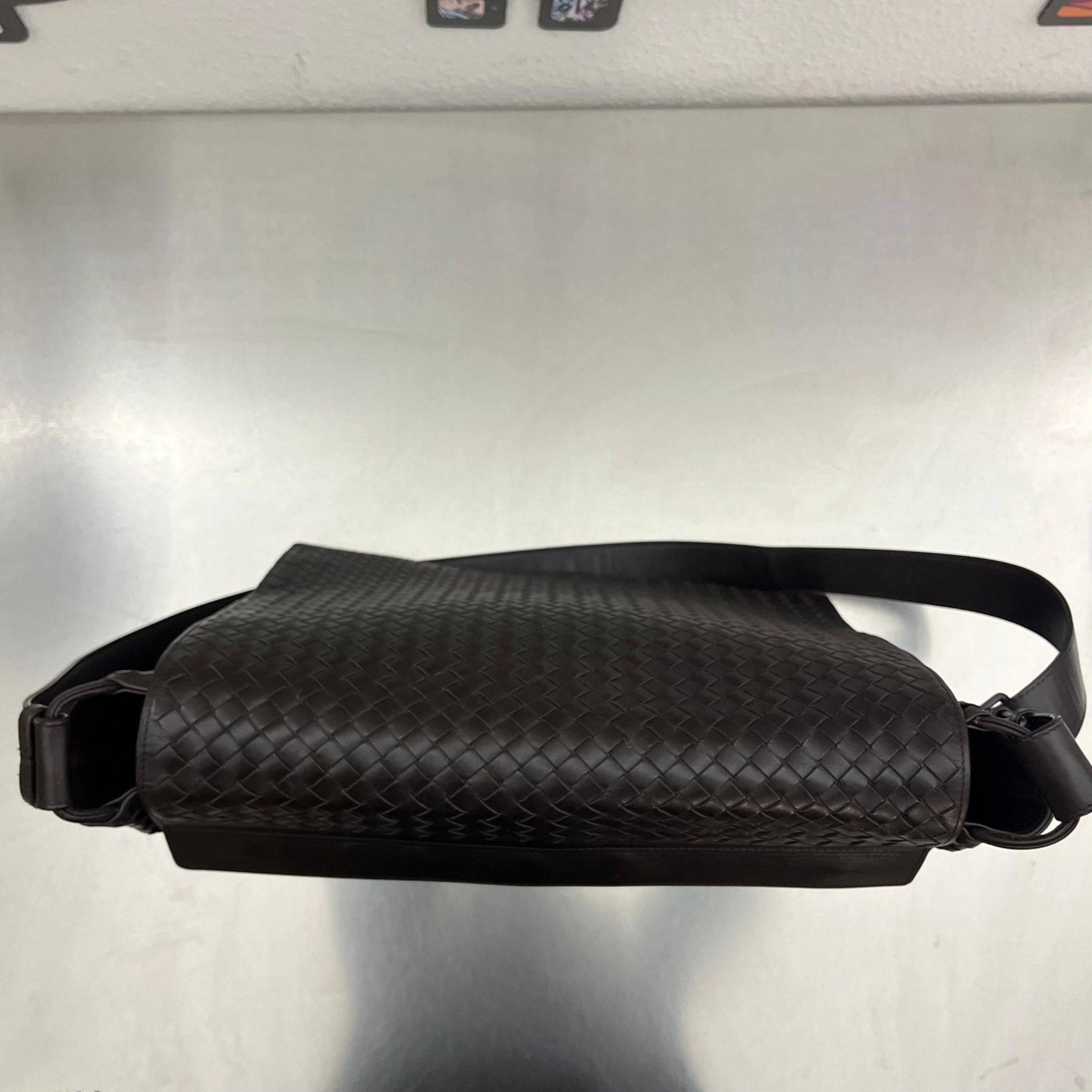 Bottega Veneta Intrecciato Messenger