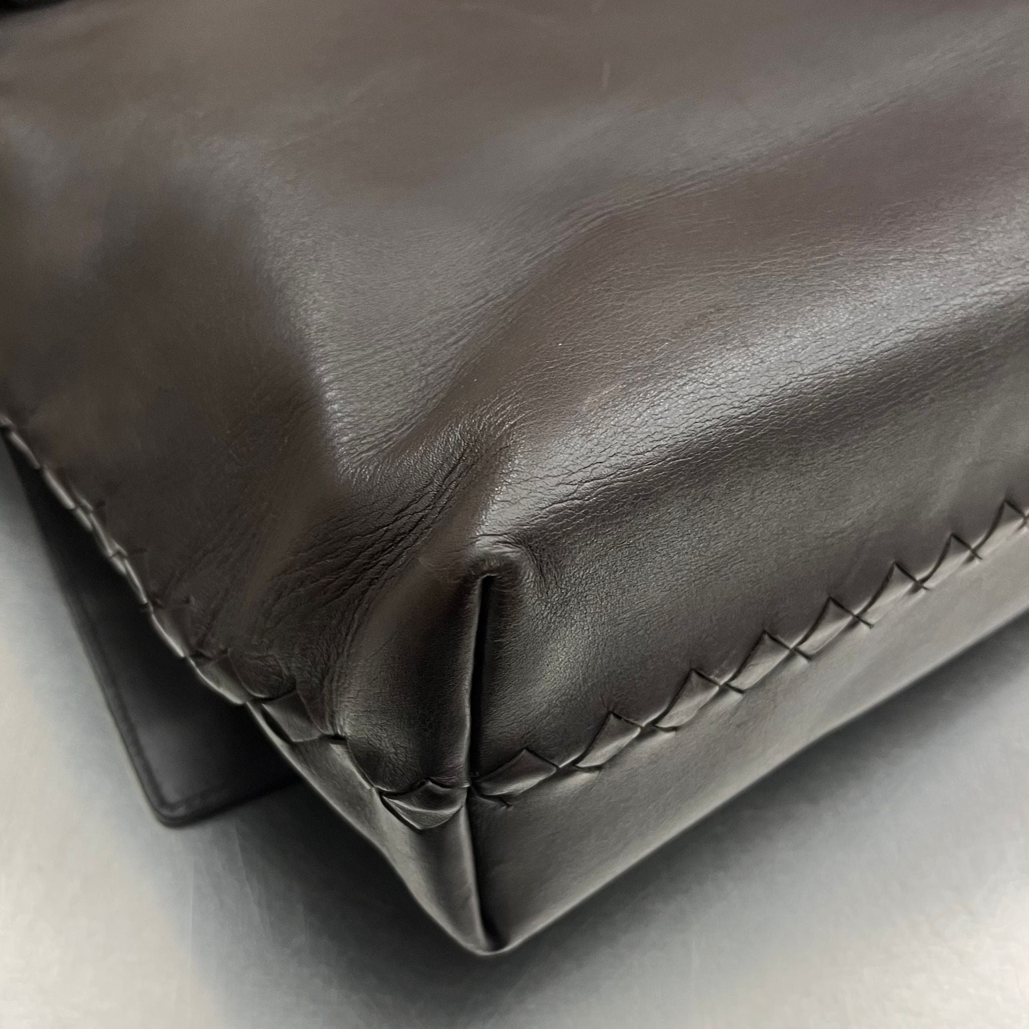 Bottega Veneta Intrecciato Messenger