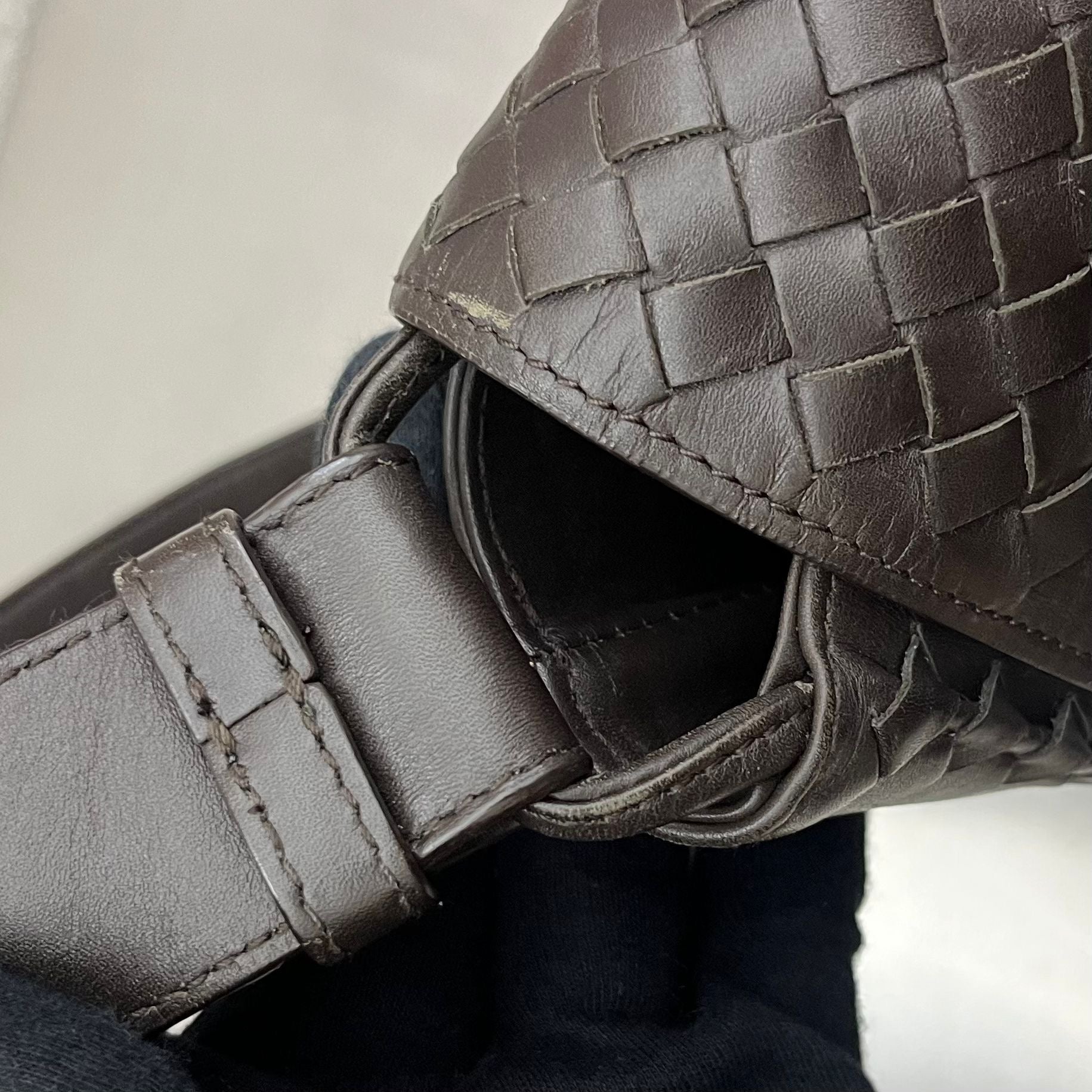 Bottega Veneta Intrecciato Messenger
