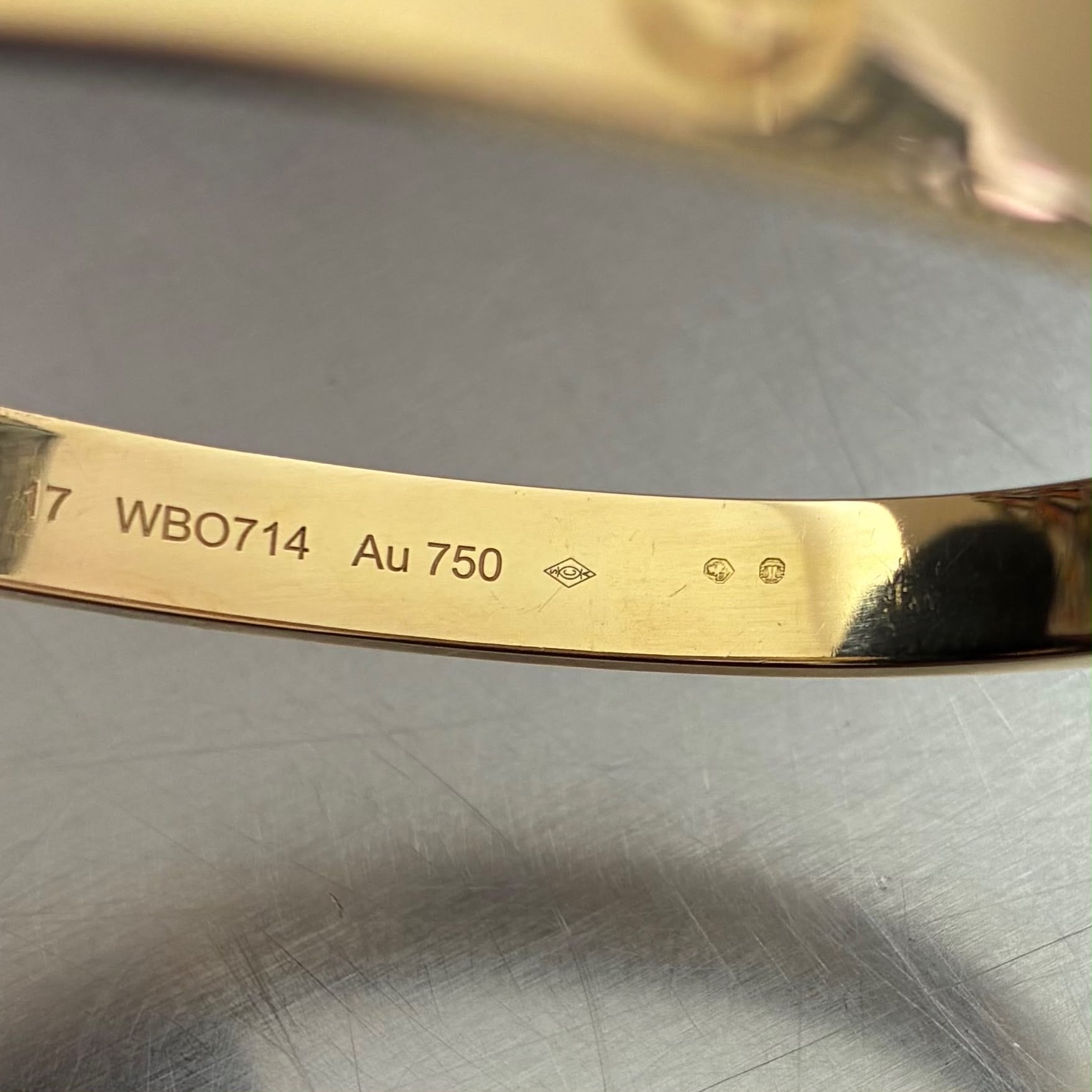 Cartier Love Armreif Klassisches Modell Gelbgold Größe 17