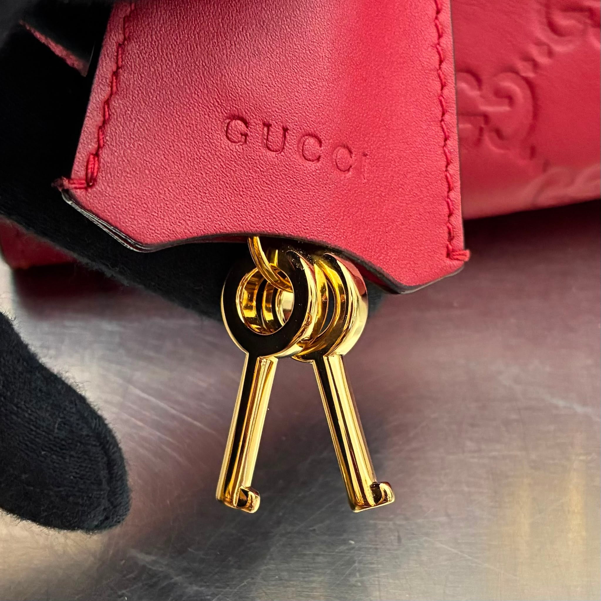 Gucci Guccissima Leder Small Padlock