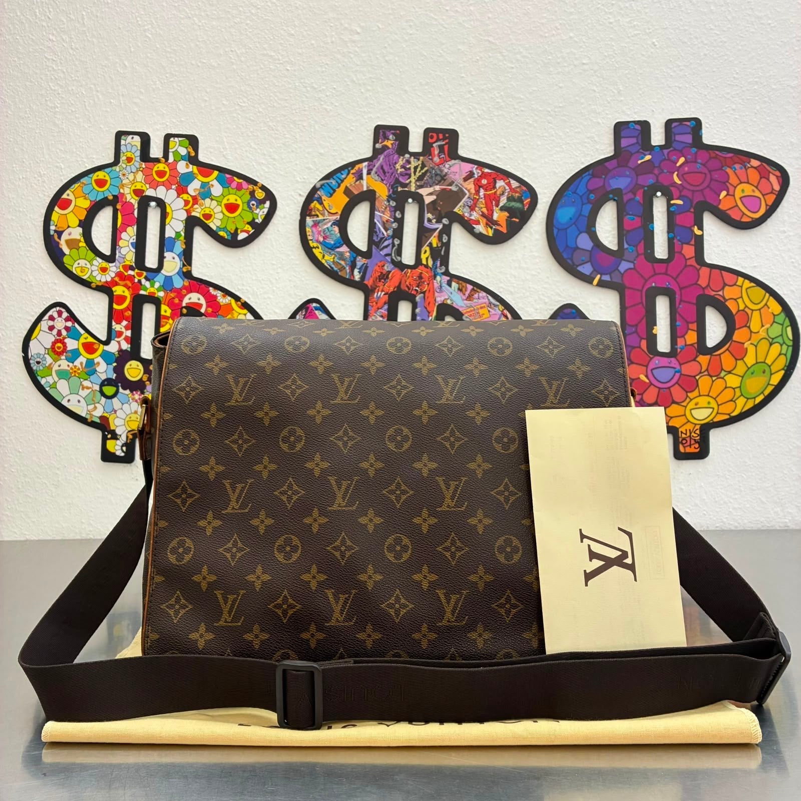 Louis Vuitton Abbesses Monogram M45257