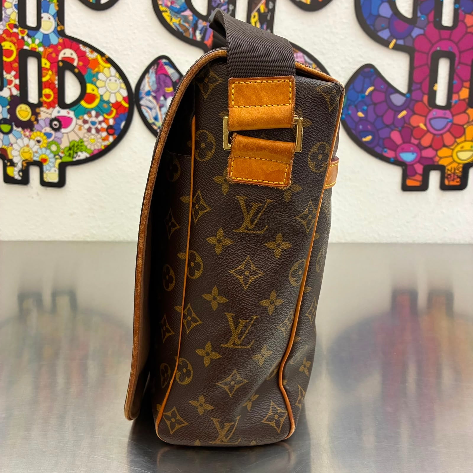 Louis Vuitton Abbesses Monogram M45257