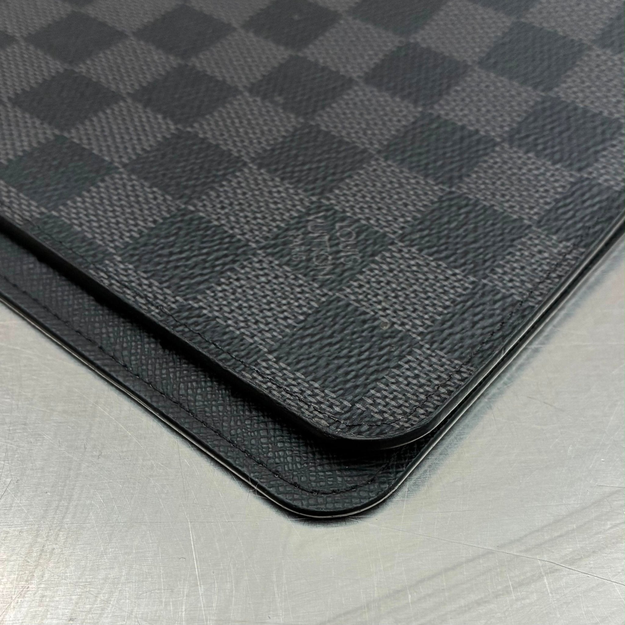 Louis Vuitton Agenda de bureau Damier Graphite