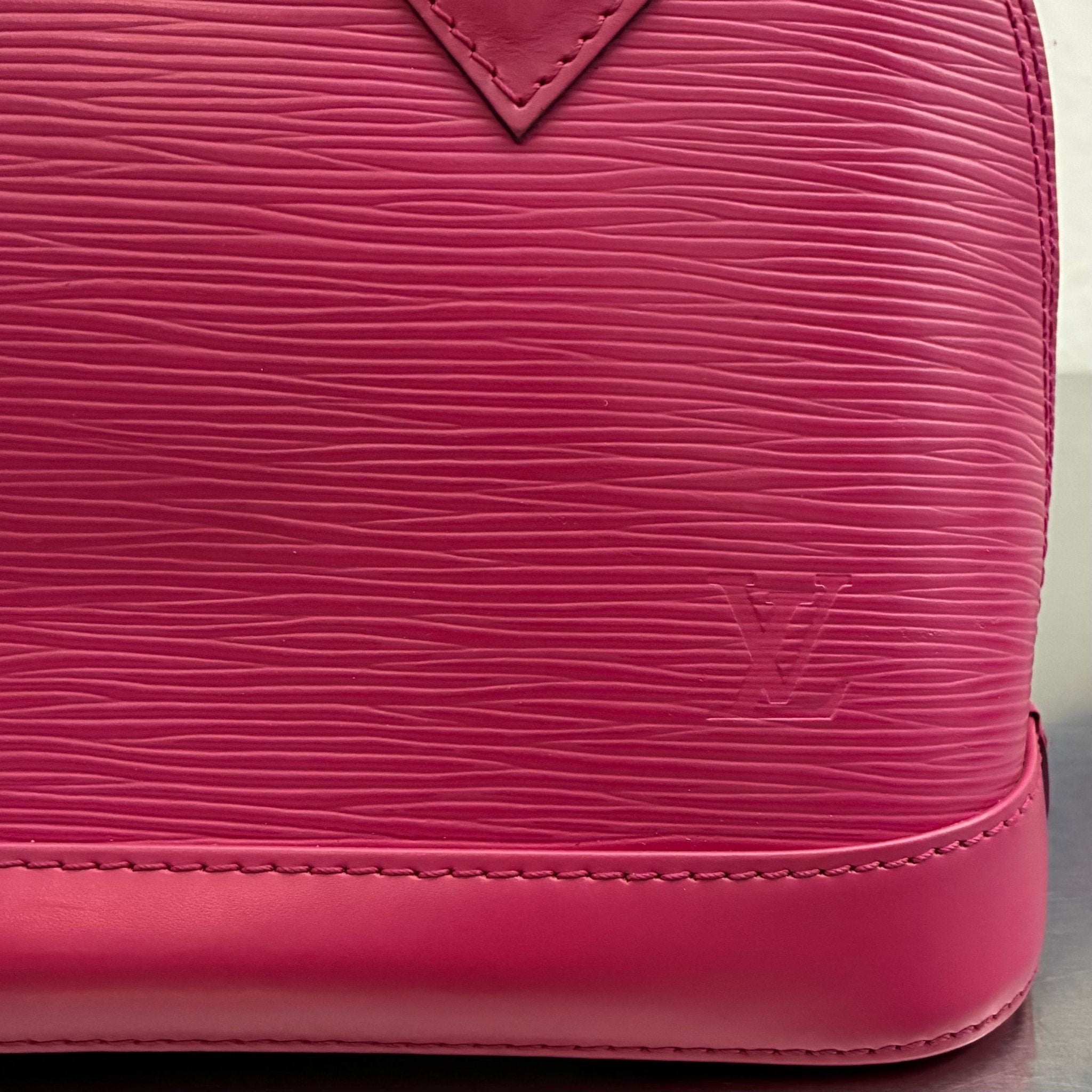 Louis Vuitton Alma BB Epi