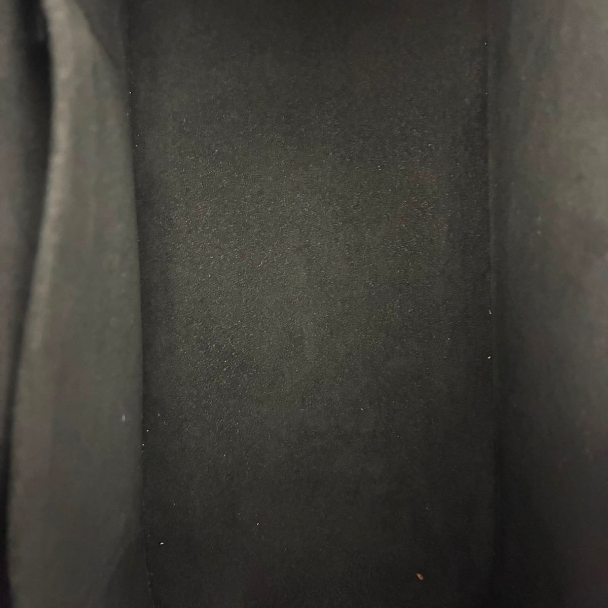 Louis Vuitton Alma BB Epi