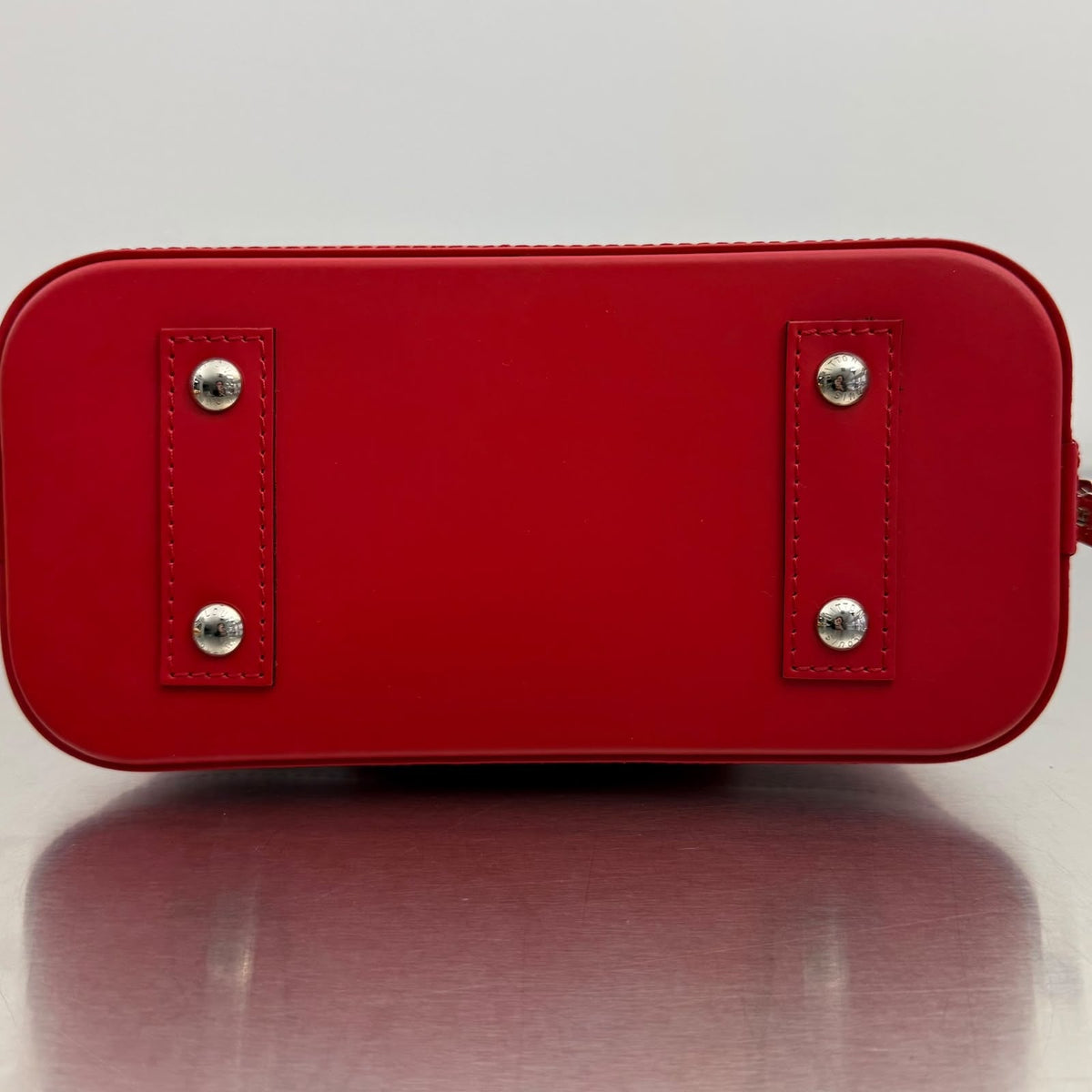 Louis Vuitton Alma BB Epi