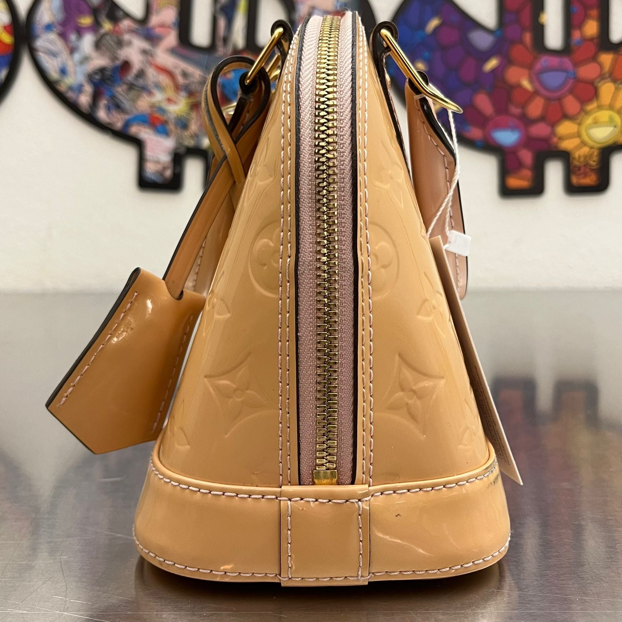 Louis Vuitton Alma BB Vernis