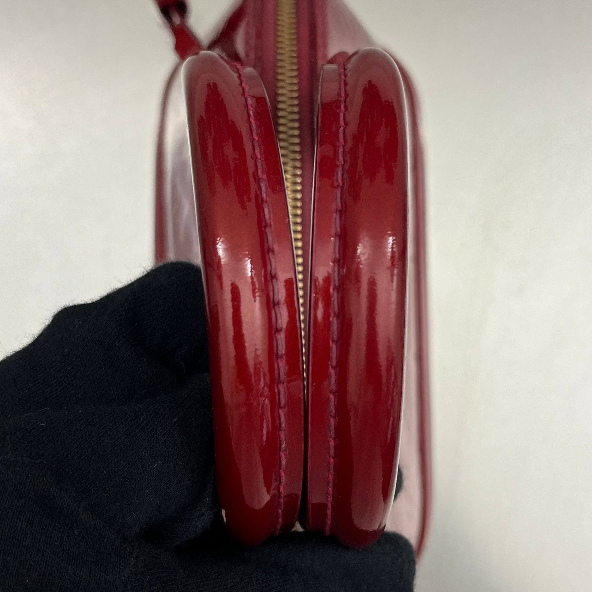 Louis Vuitton Alma BB Vernis