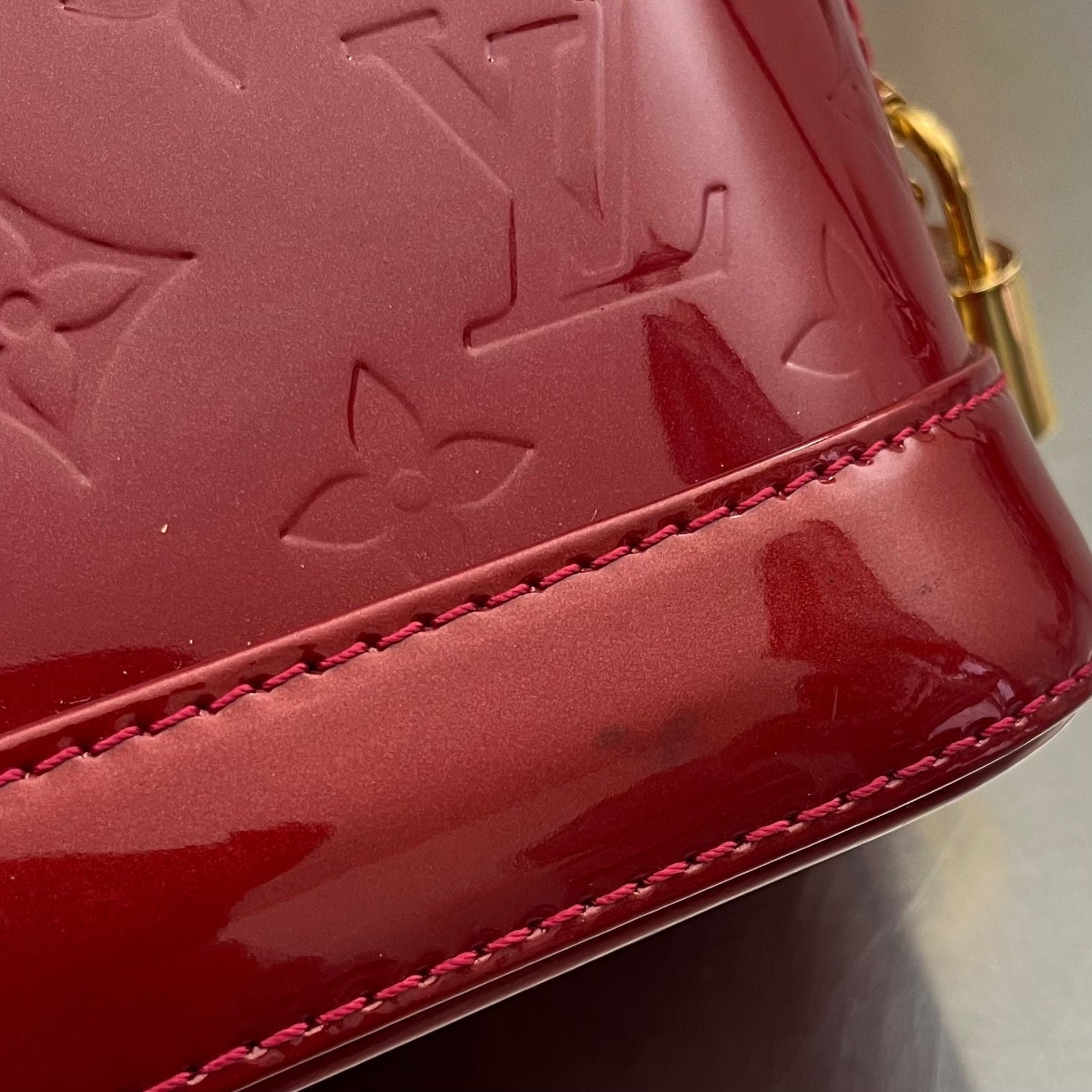 Louis Vuitton Alma BB Vernis