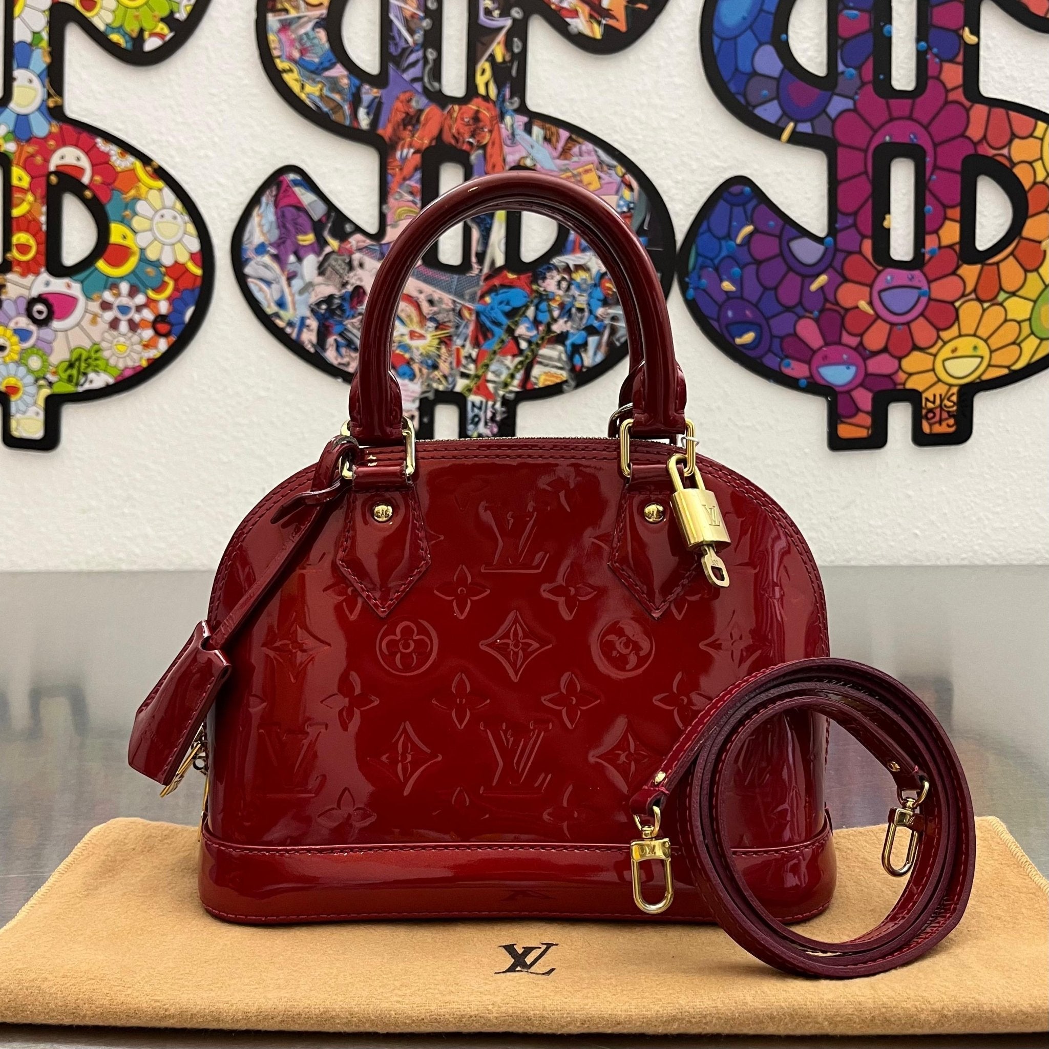 Louis Vuitton Alma BB Vernis