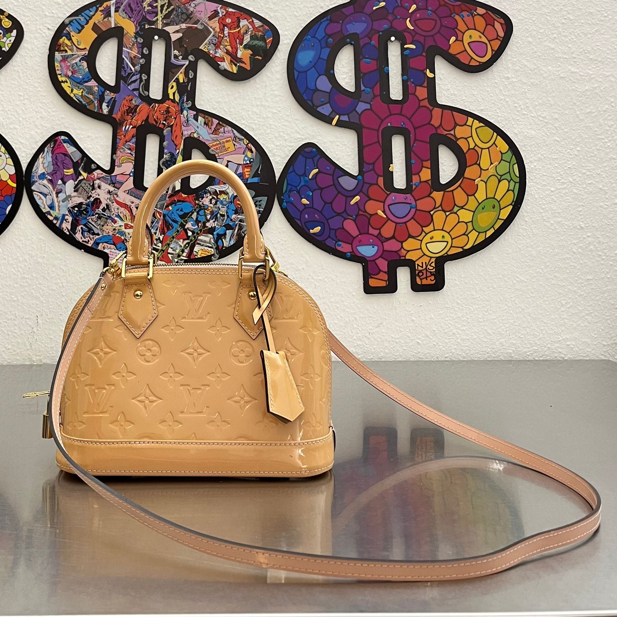Louis Vuitton Alma BB Vernis
