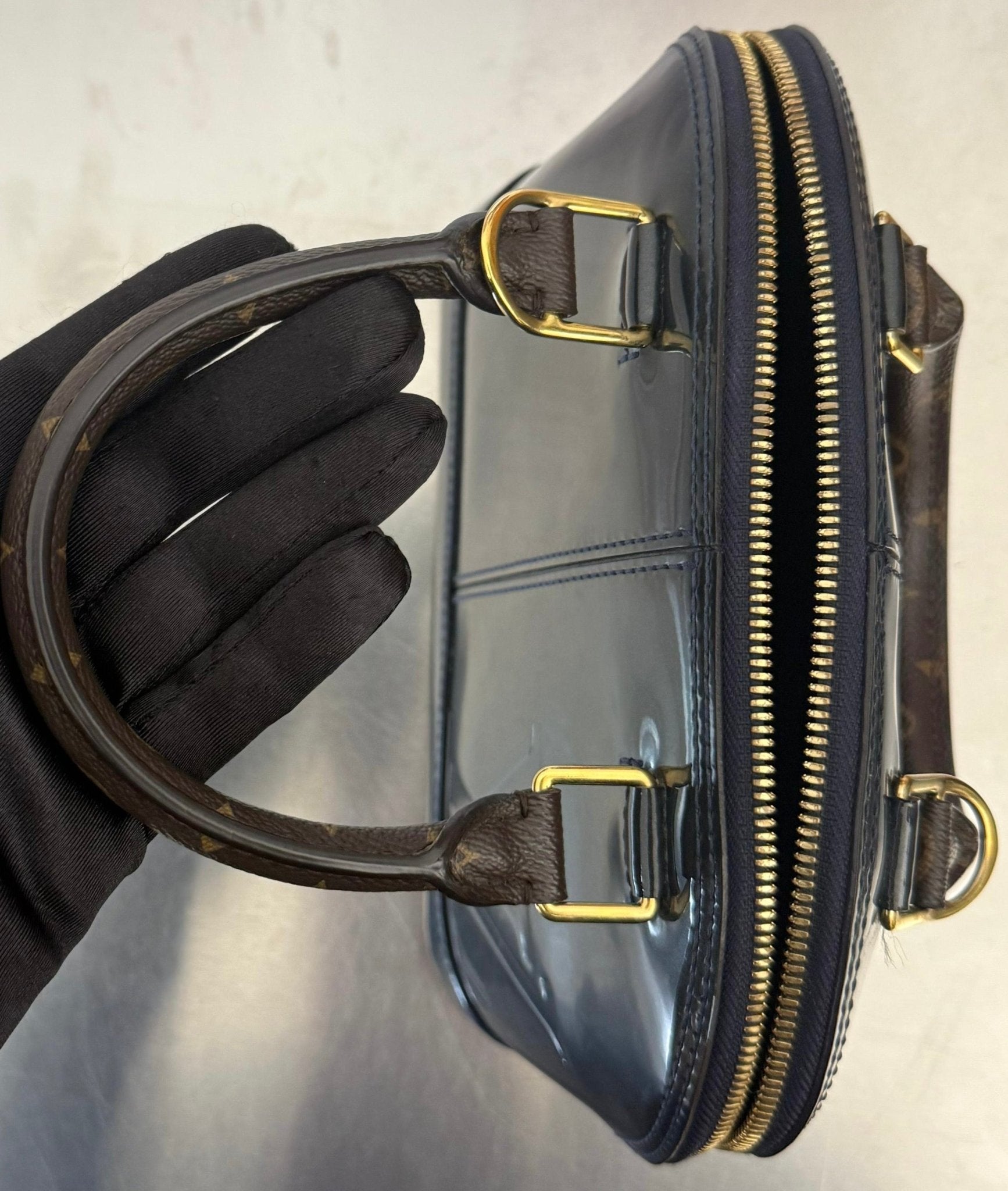 Louis Vuitton Alma BB Vernis Miroir