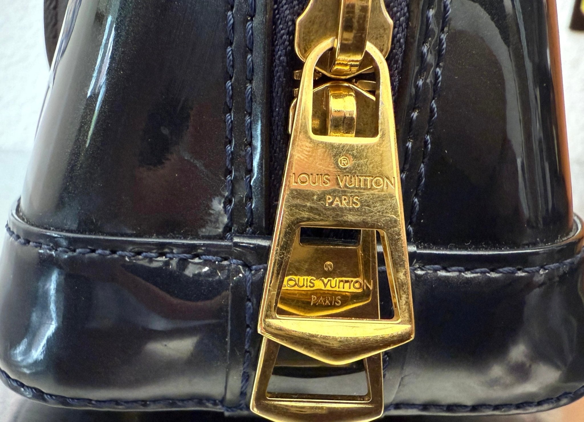 Louis Vuitton Alma BB Vernis Miroir