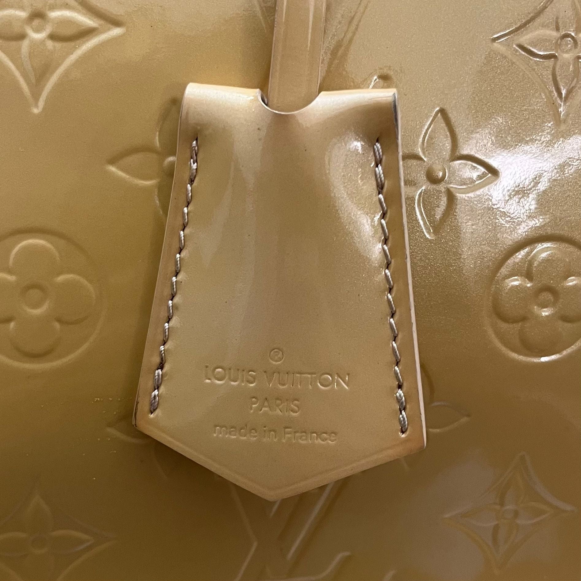 Louis Vuitton Alma GM Vernis