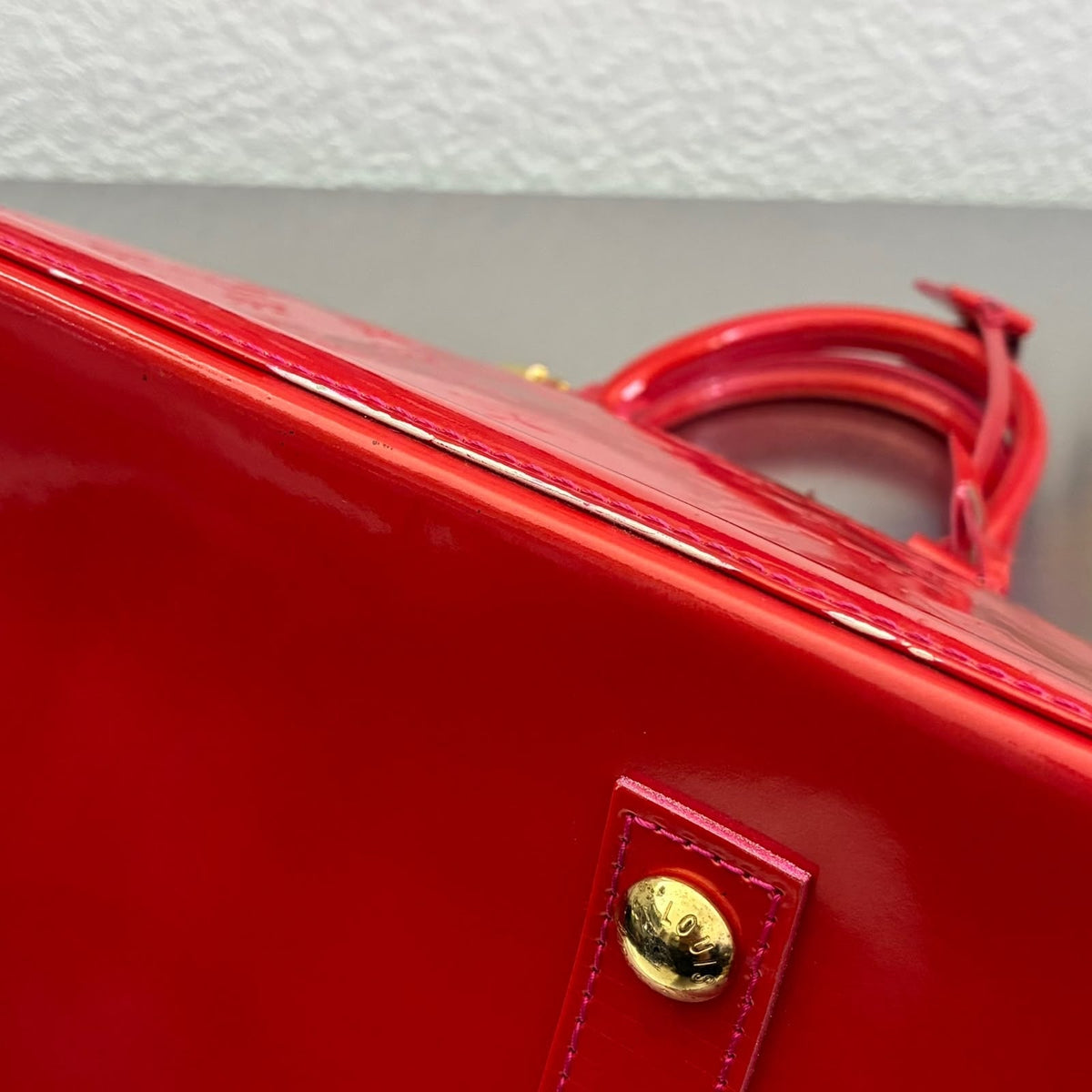 Louis Vuitton Alma GM Vernis
