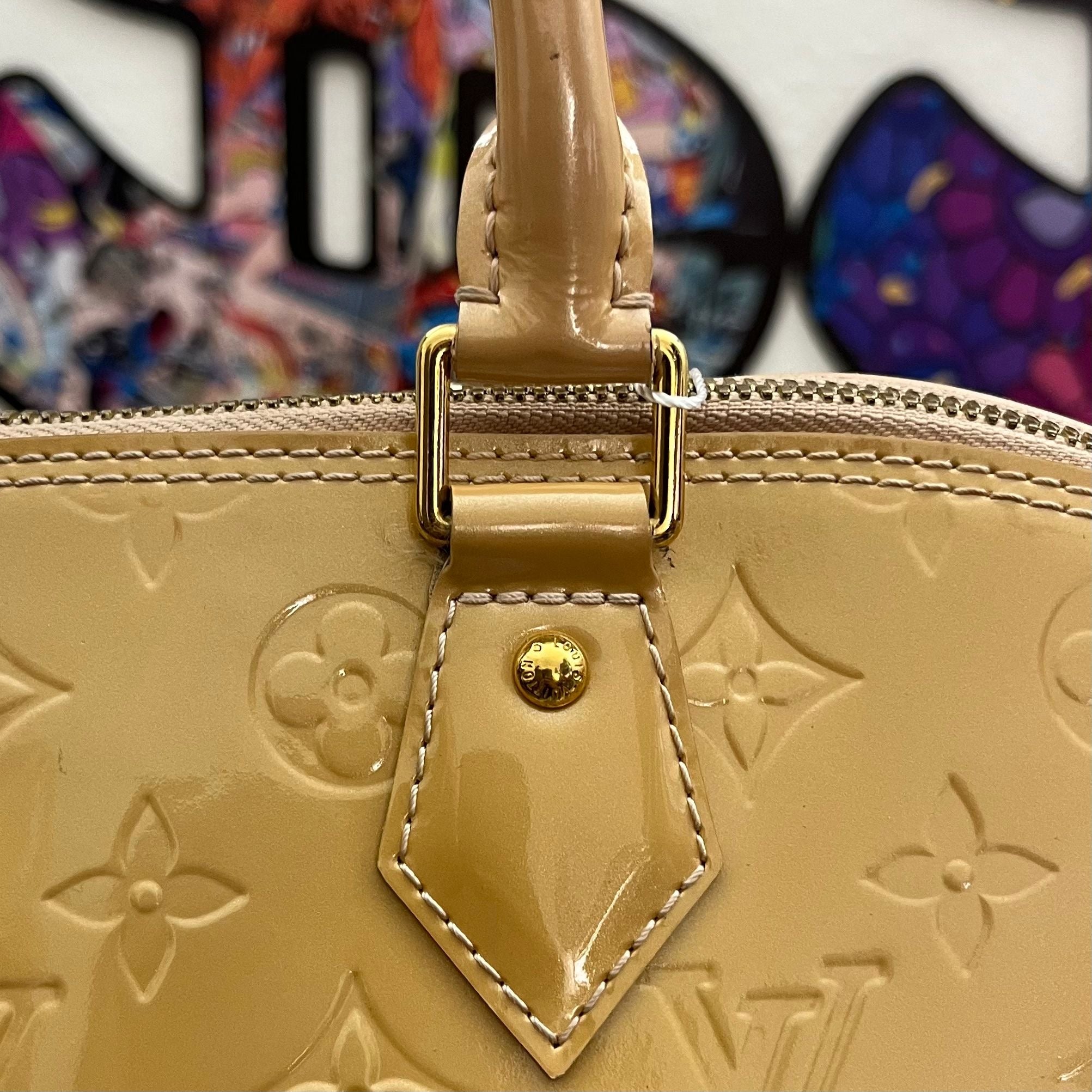 Louis Vuitton Alma GM Vernis