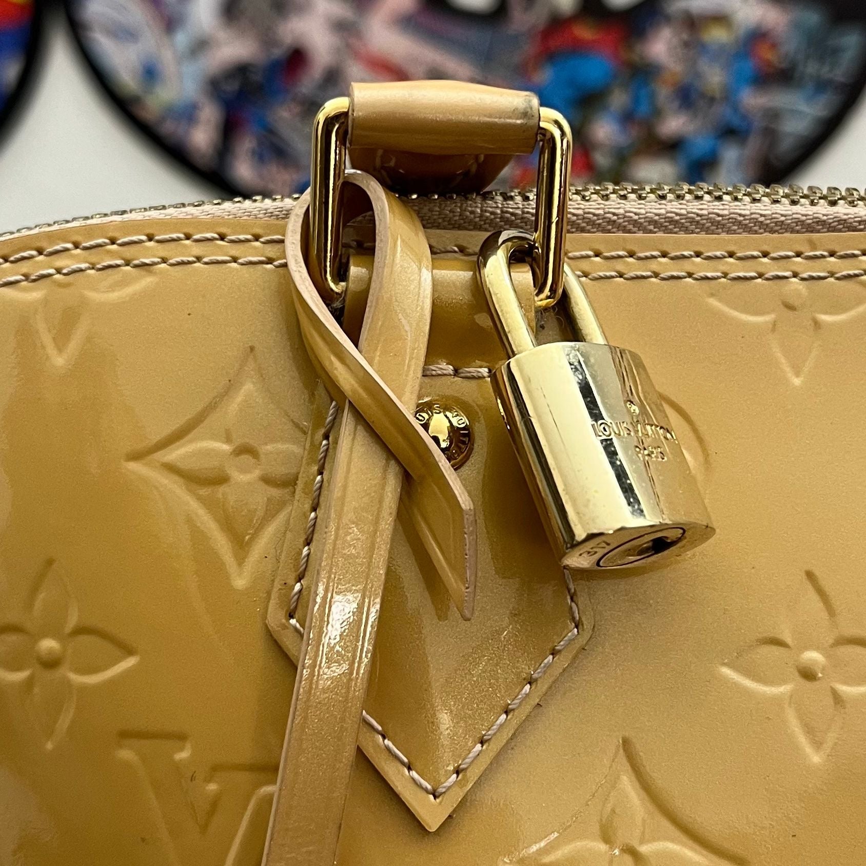 Louis Vuitton Alma GM Vernis