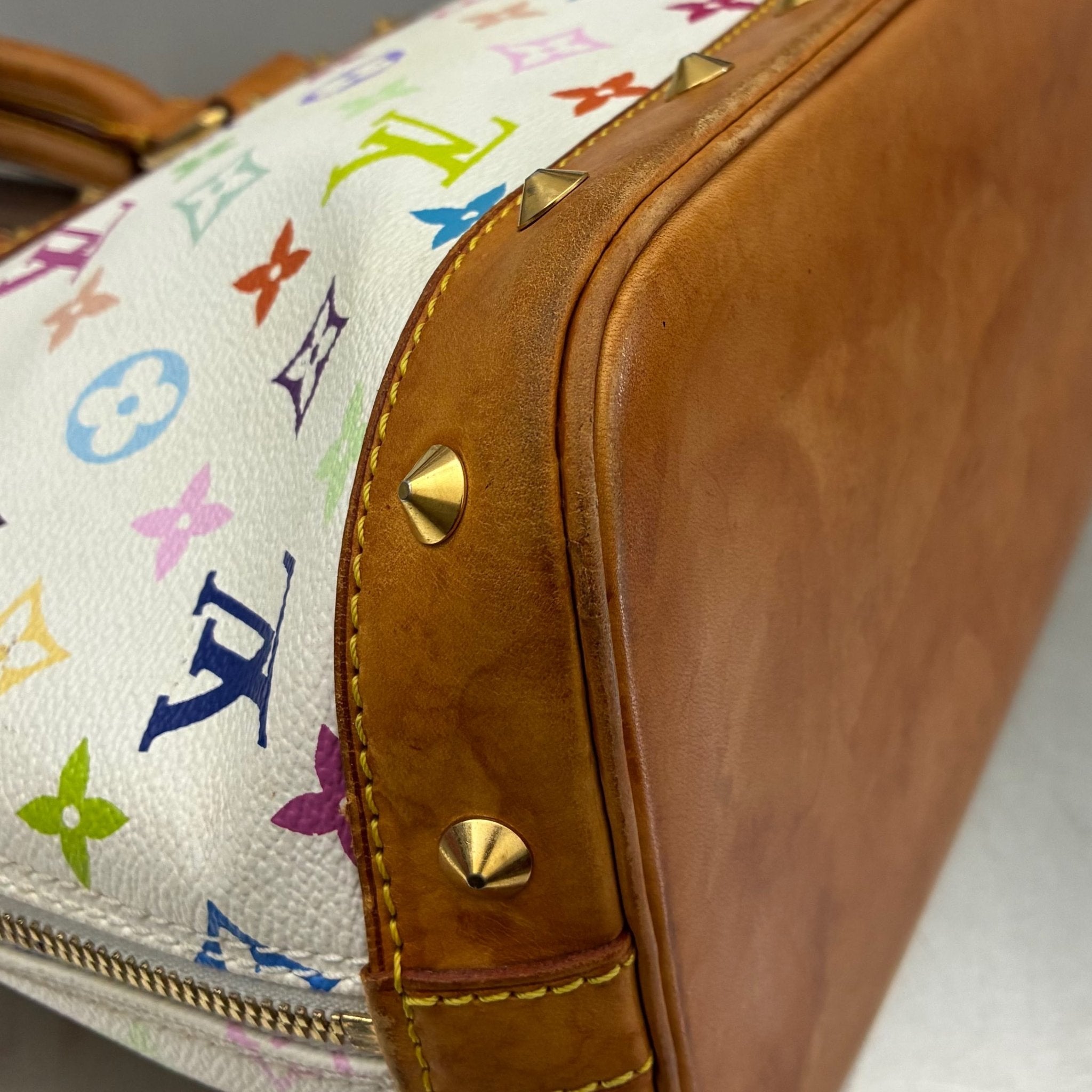 Louis Vuitton Alma Murakami