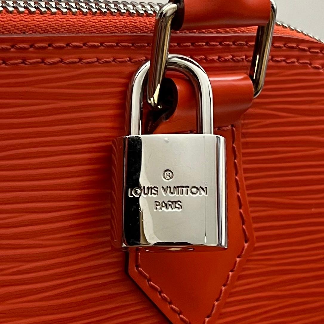 Louis Vuitton Alma PM Epi