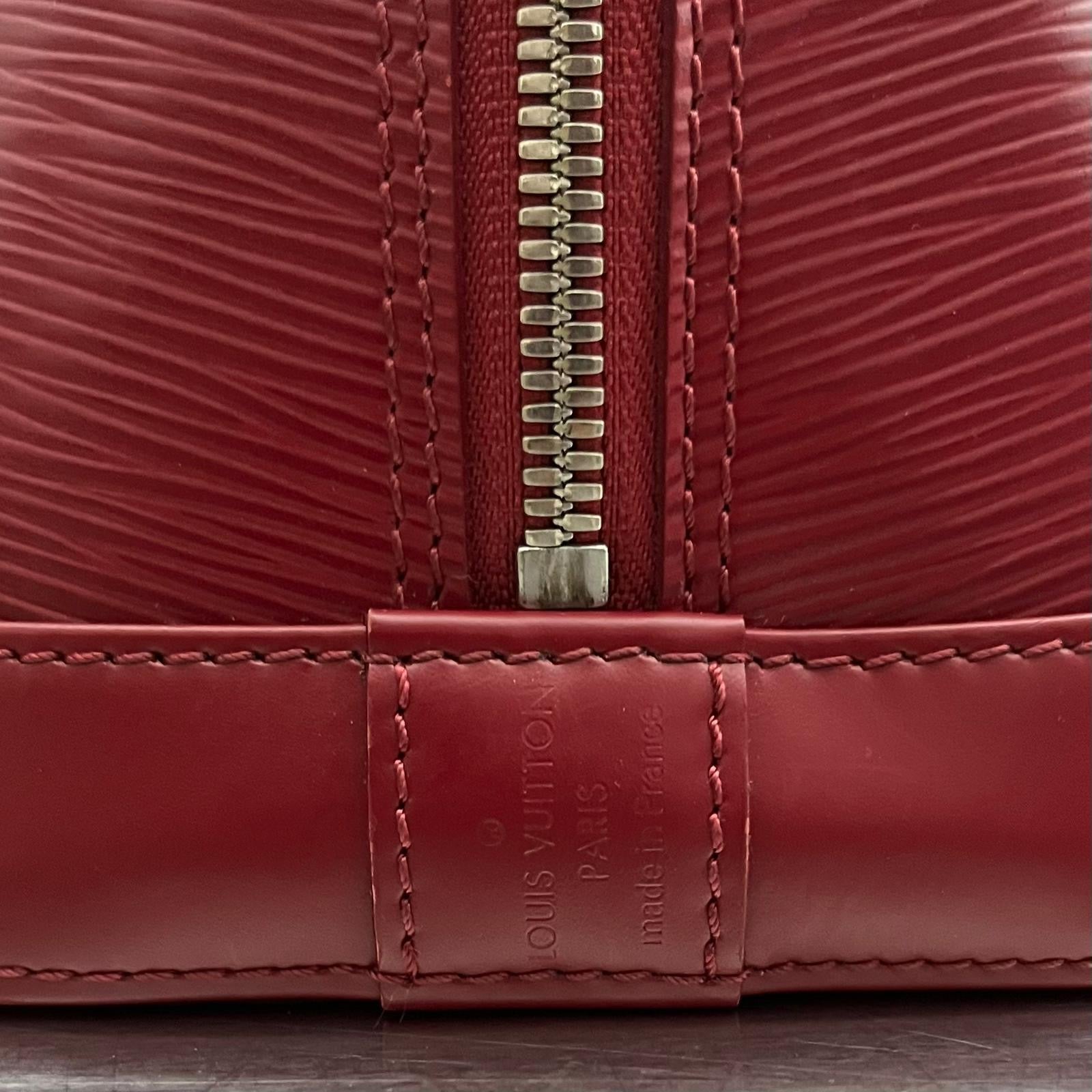 Louis Vuitton Alma PM Epi