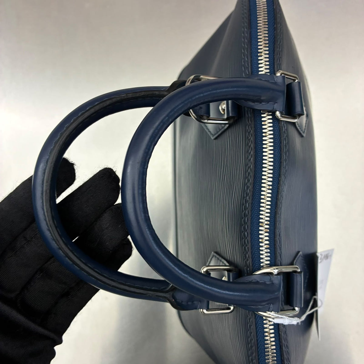 Louis Vuitton Alma PM Epi