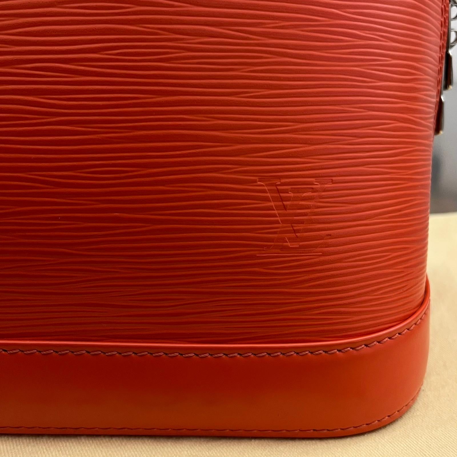Louis Vuitton Alma PM Epi