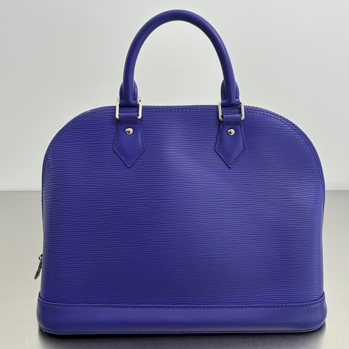 Louis Vuitton Alma PM Epi