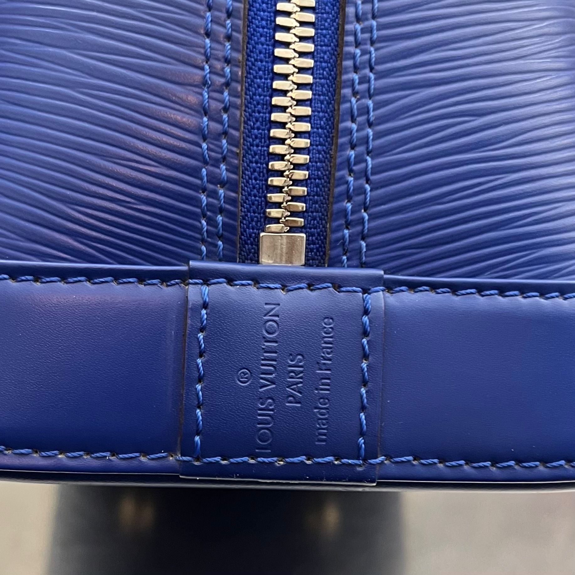 Louis Vuitton Alma PM Epi