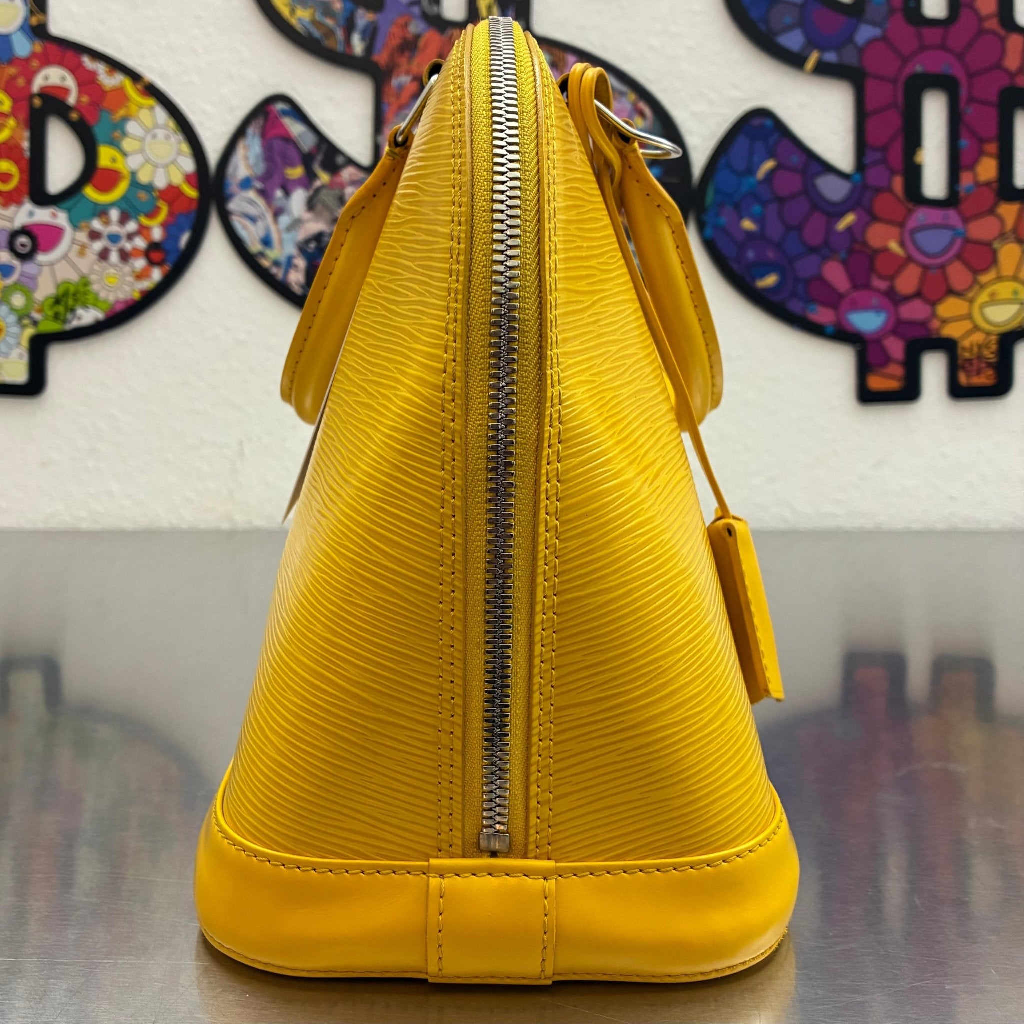 Louis Vuitton Alma PM Epi