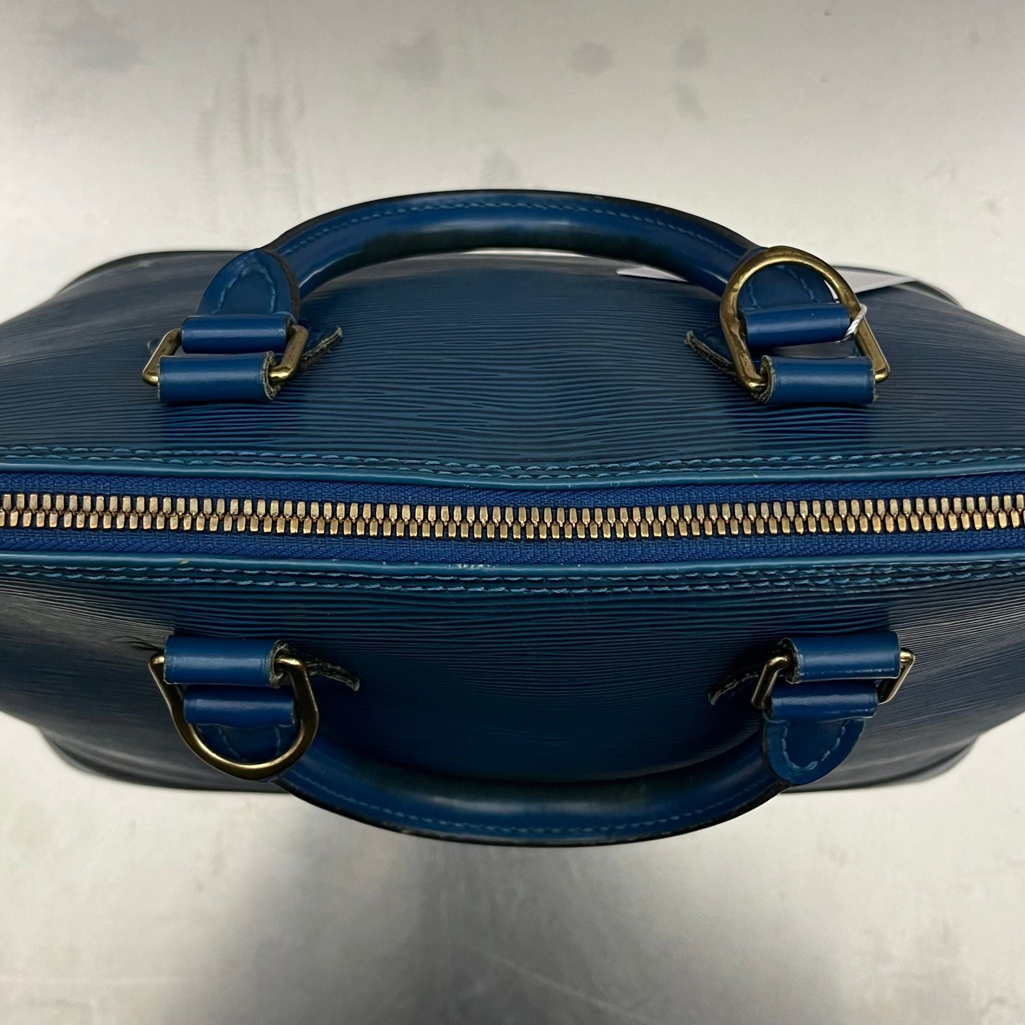 Louis Vuitton Alma PM Epi