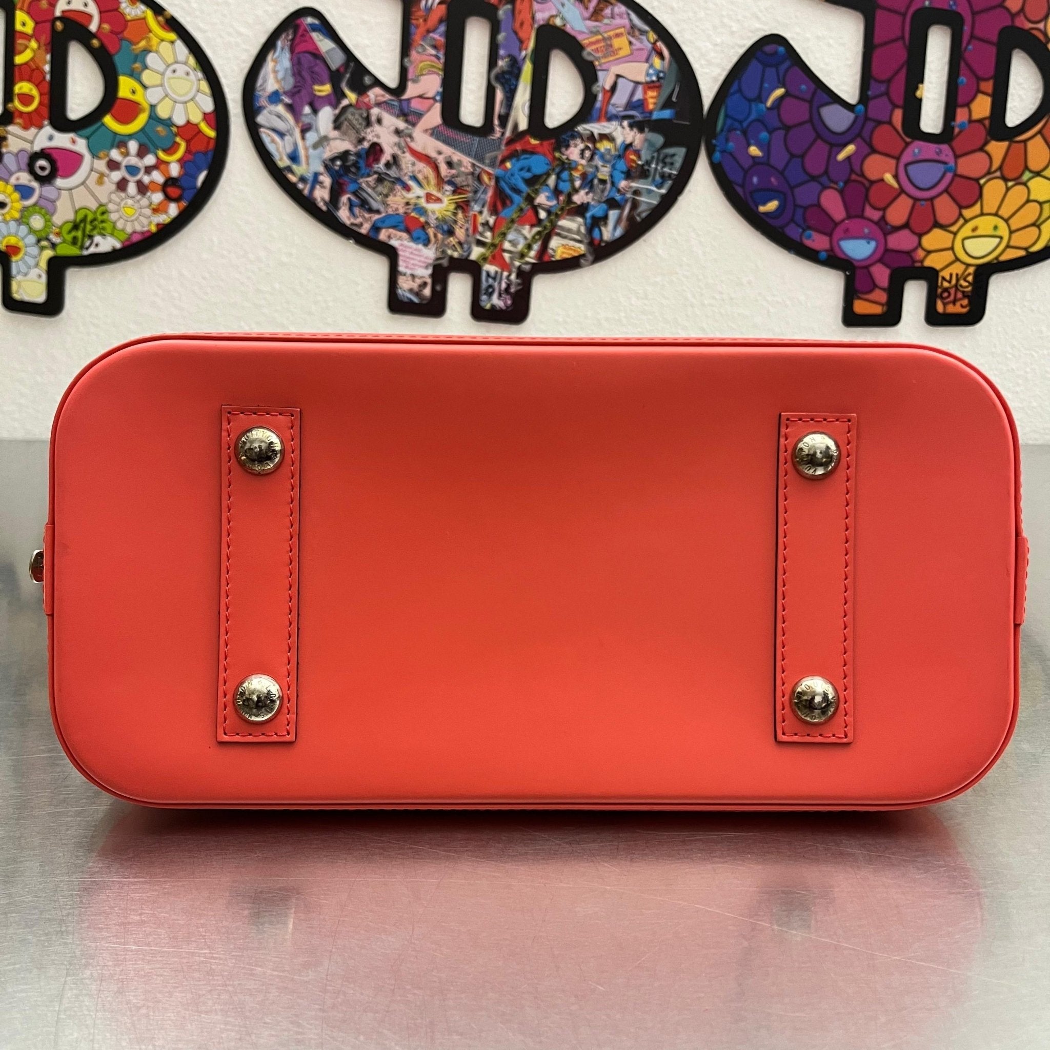 Louis Vuitton Alma PM in Epi