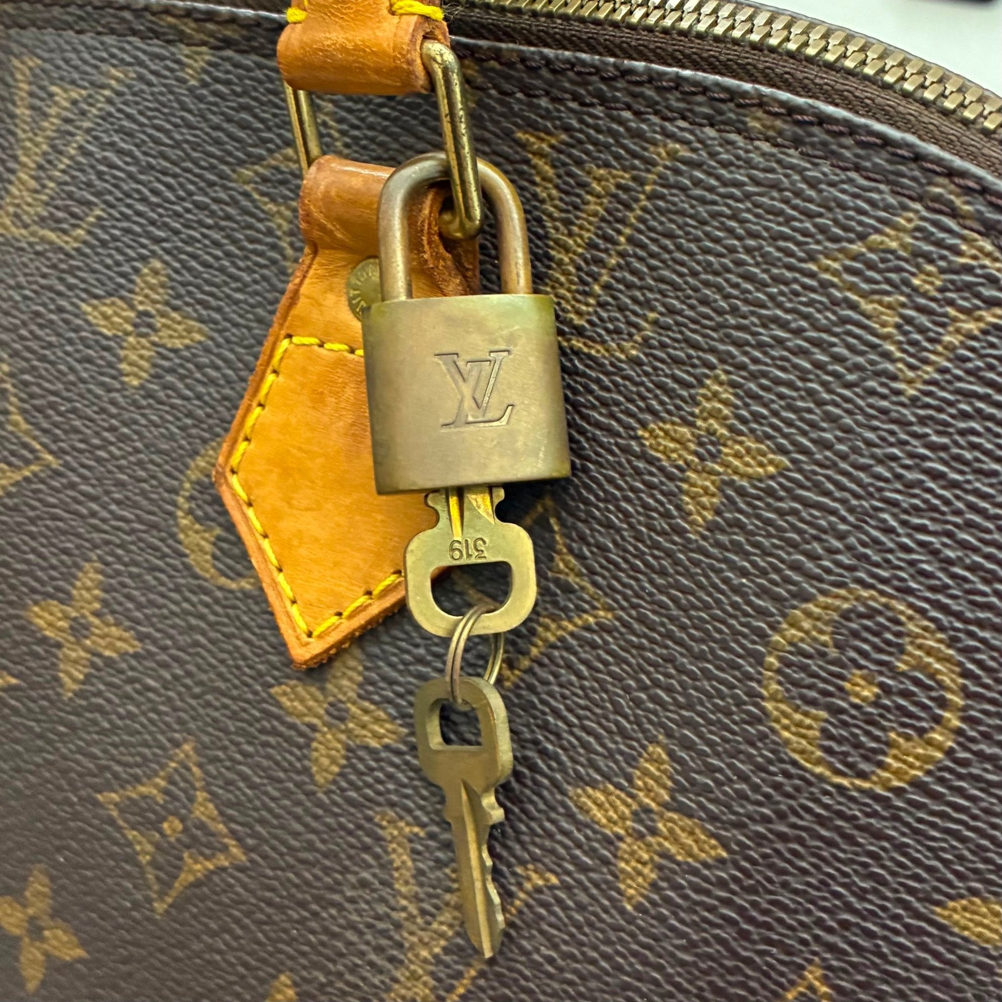 Louis Vuitton Alma PM Monogram