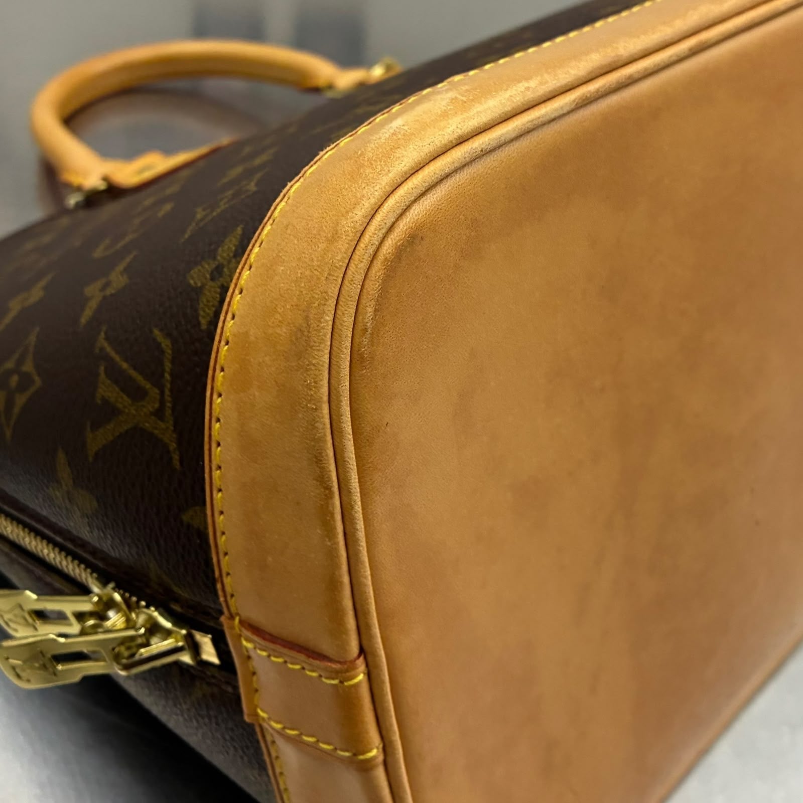 Louis Vuitton Alma PM Monogram