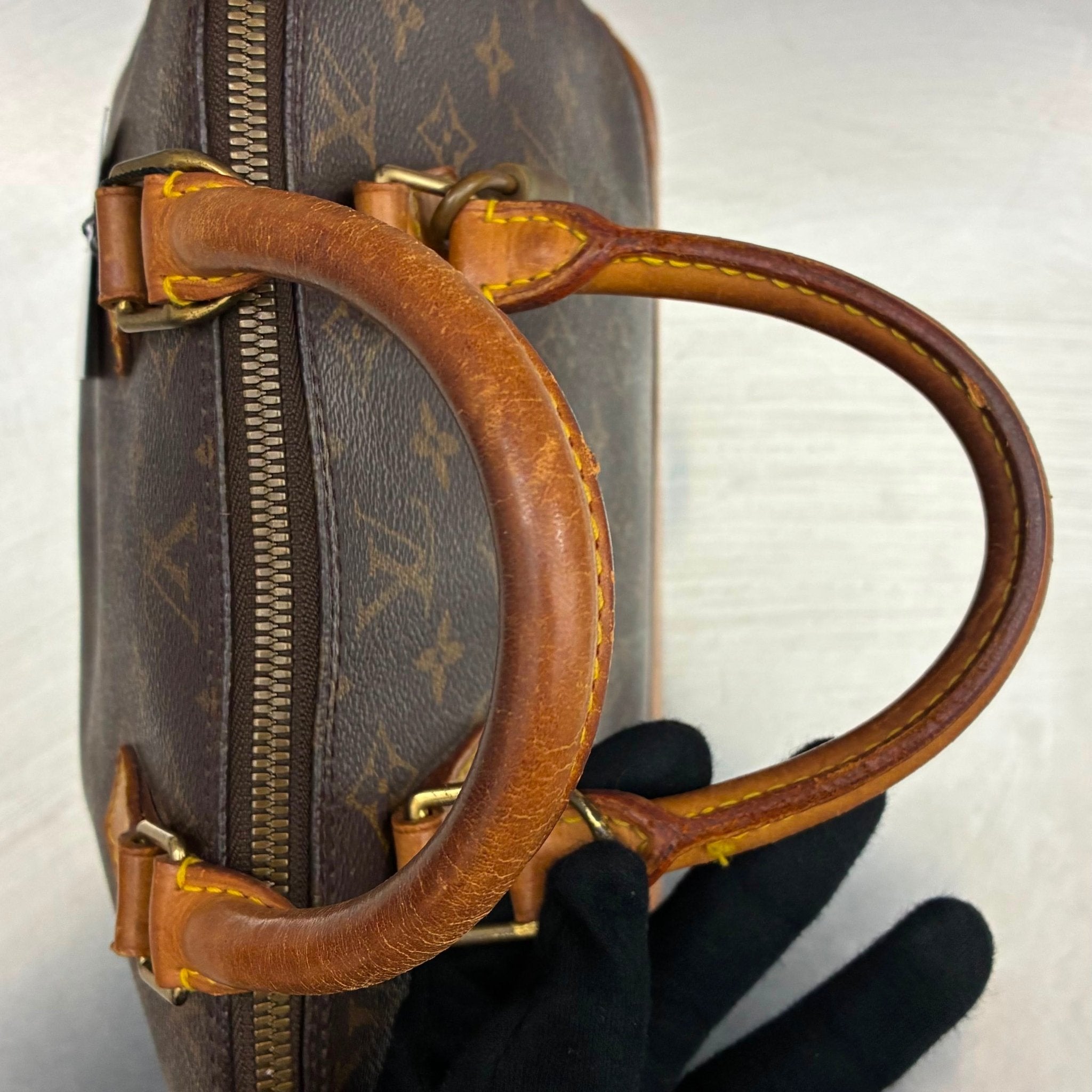 Louis Vuitton Alma PM Monogram
