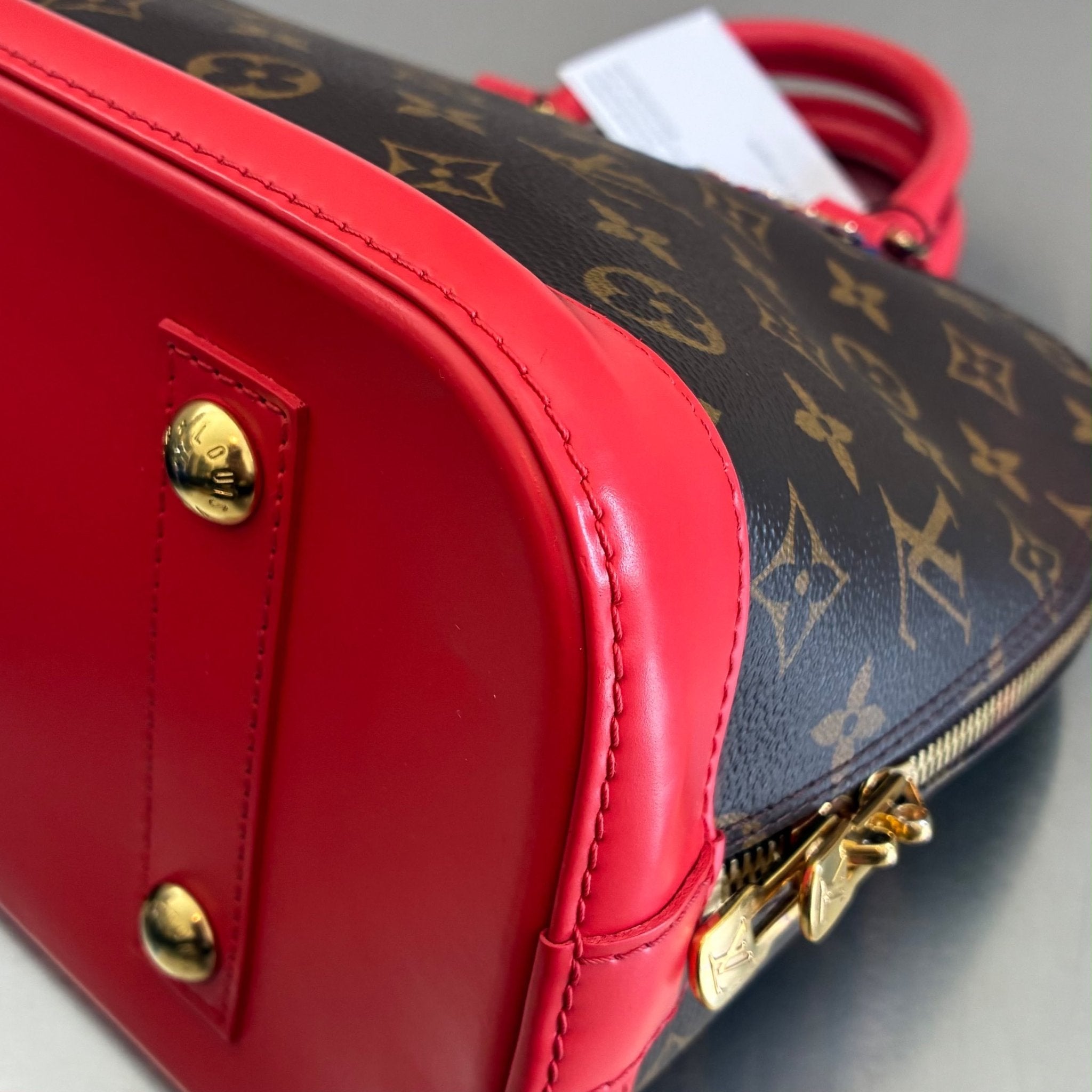 Louis Vuitton Alma PM Totem Monogam