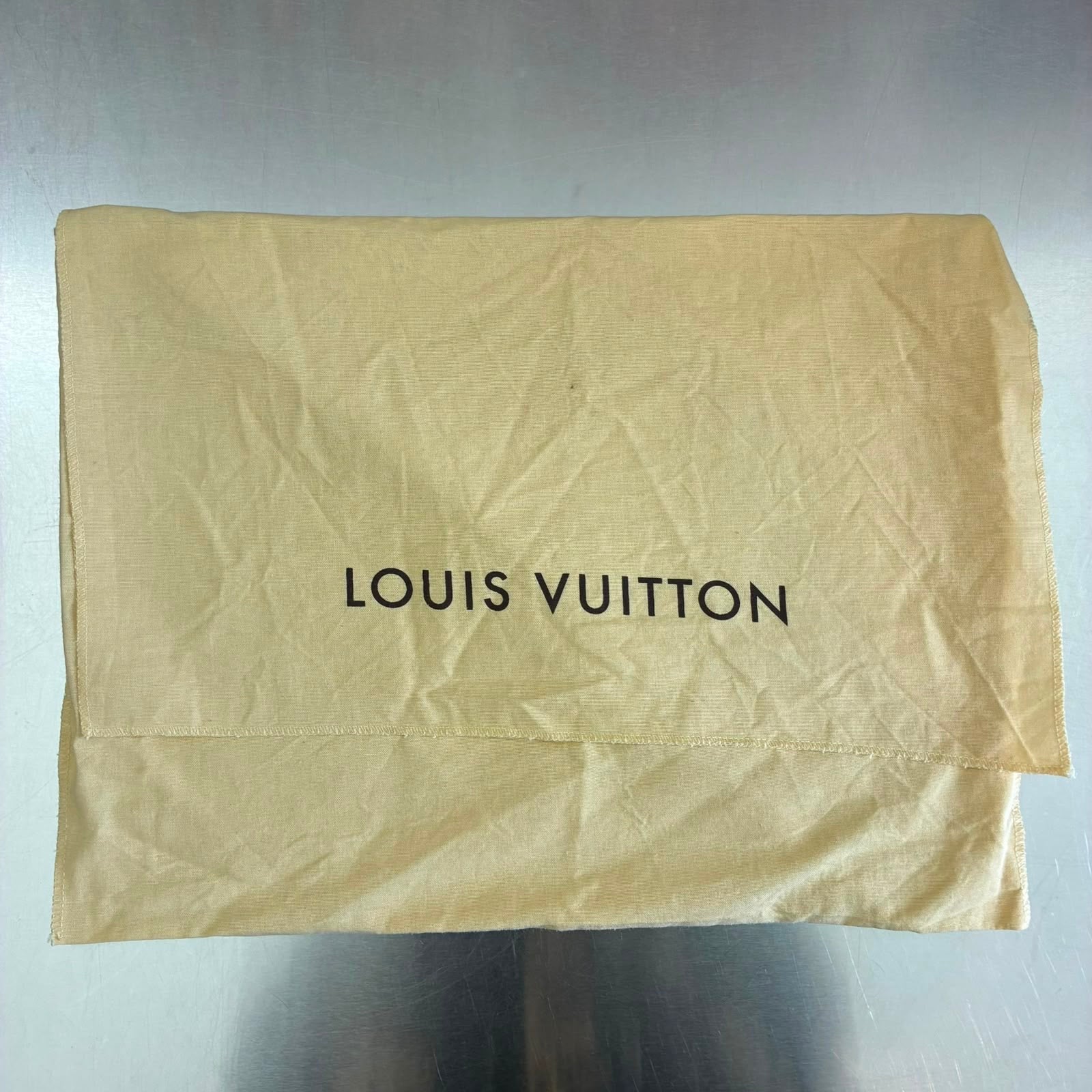 Louis Vuitton Alma PM Vernis