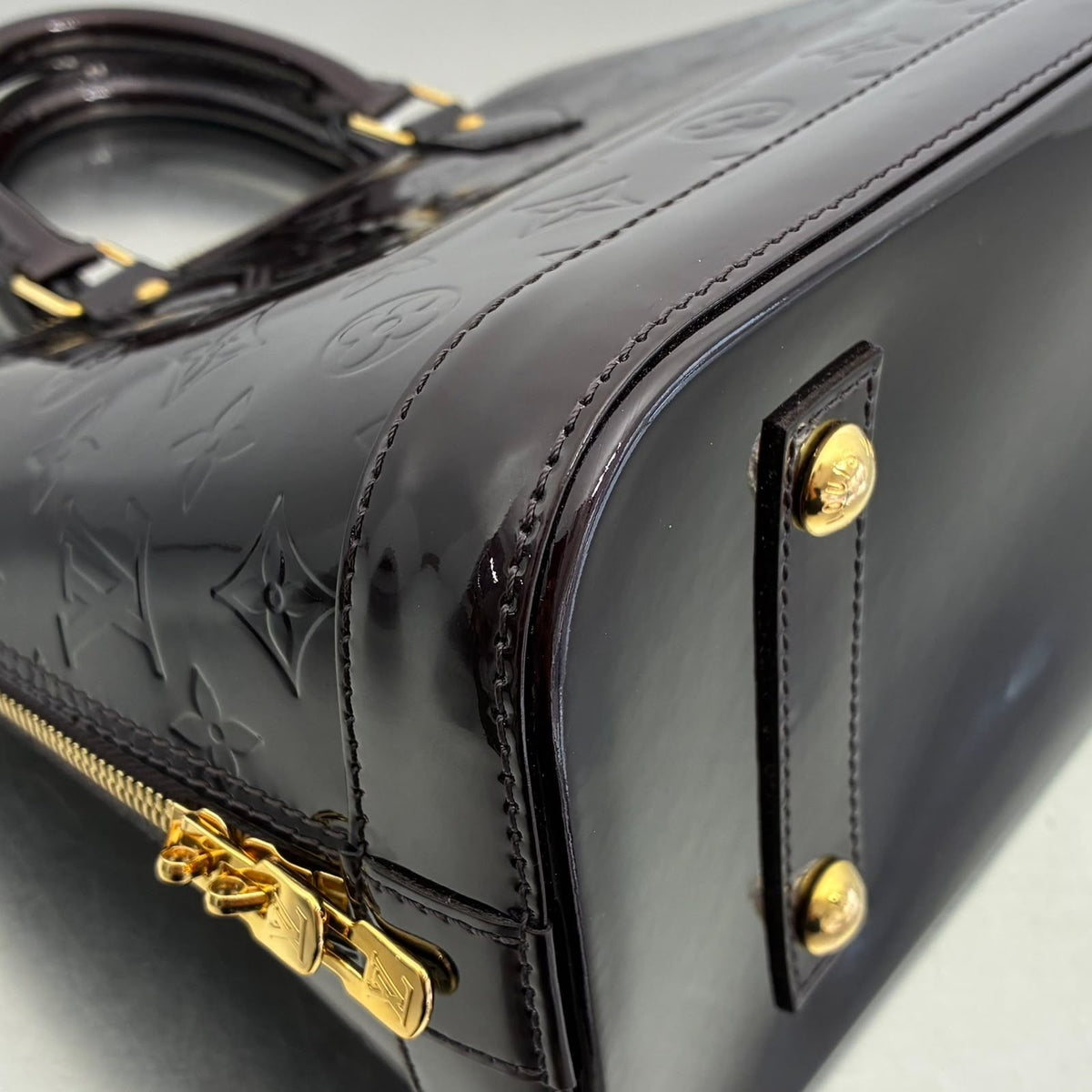Louis Vuitton Alma PM Vernis